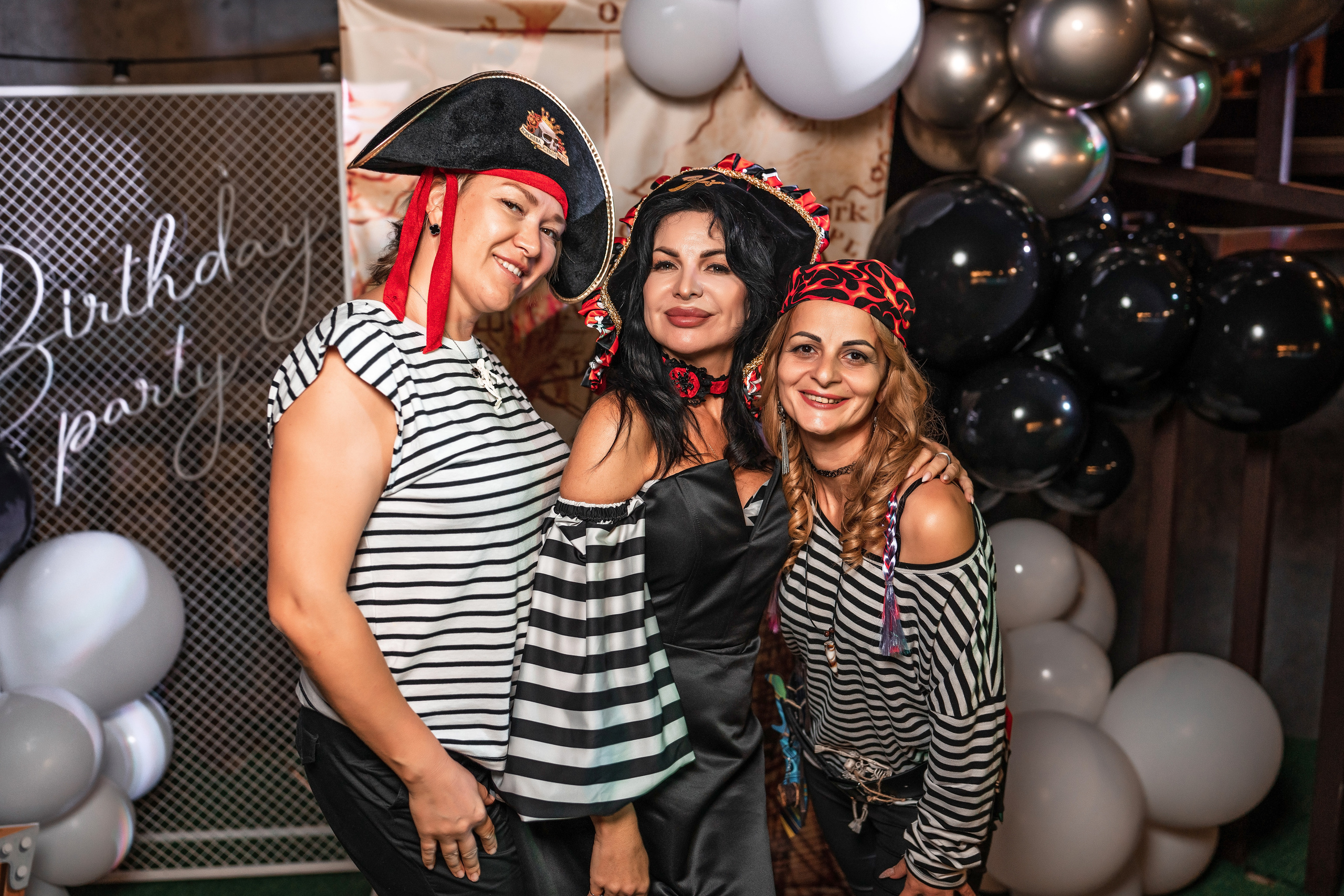 Фотограф в Адлере на день рождение. Фотограф Сочи