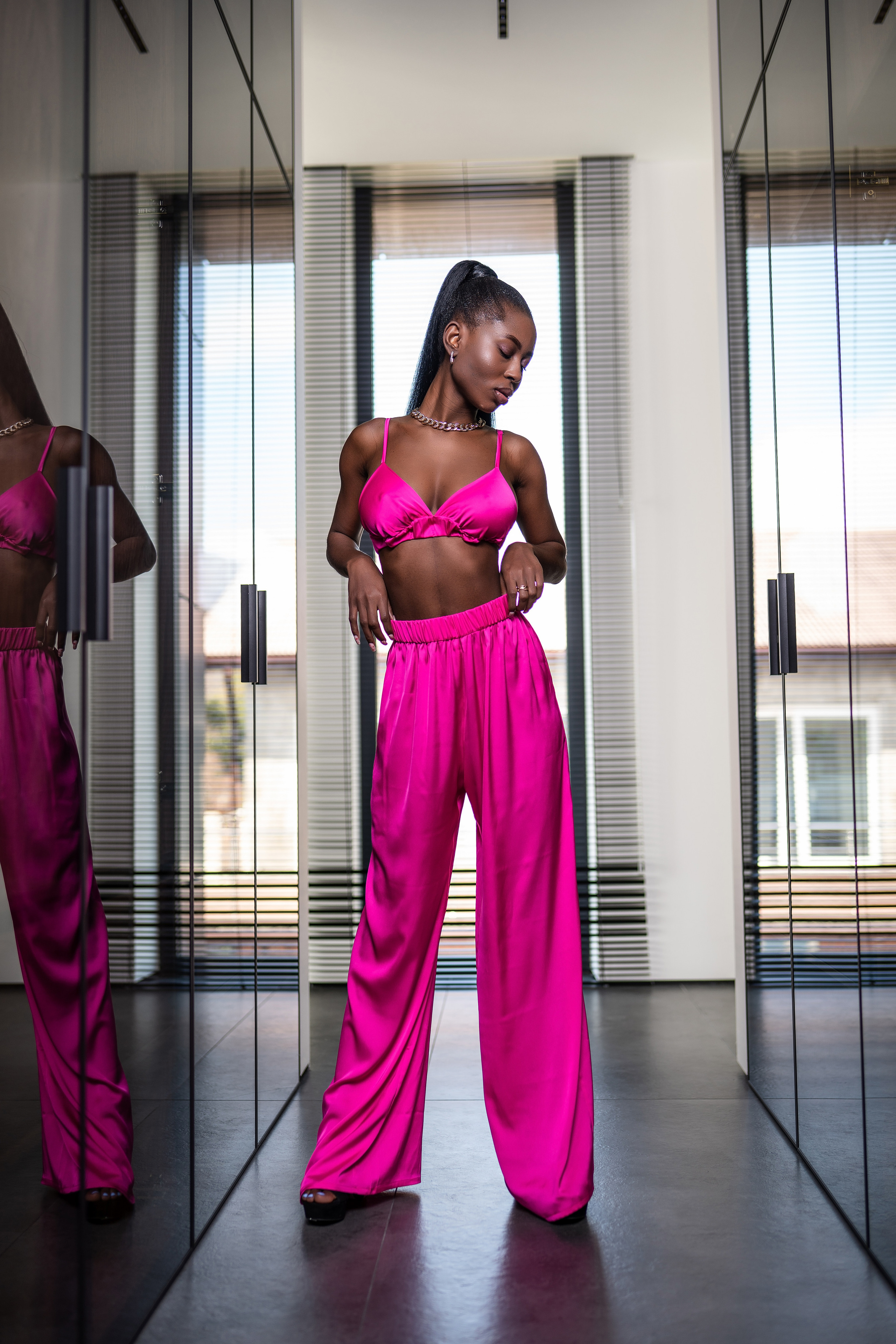 Сьемка для маркетплейсов Красная поляна. Фотограф Сочи