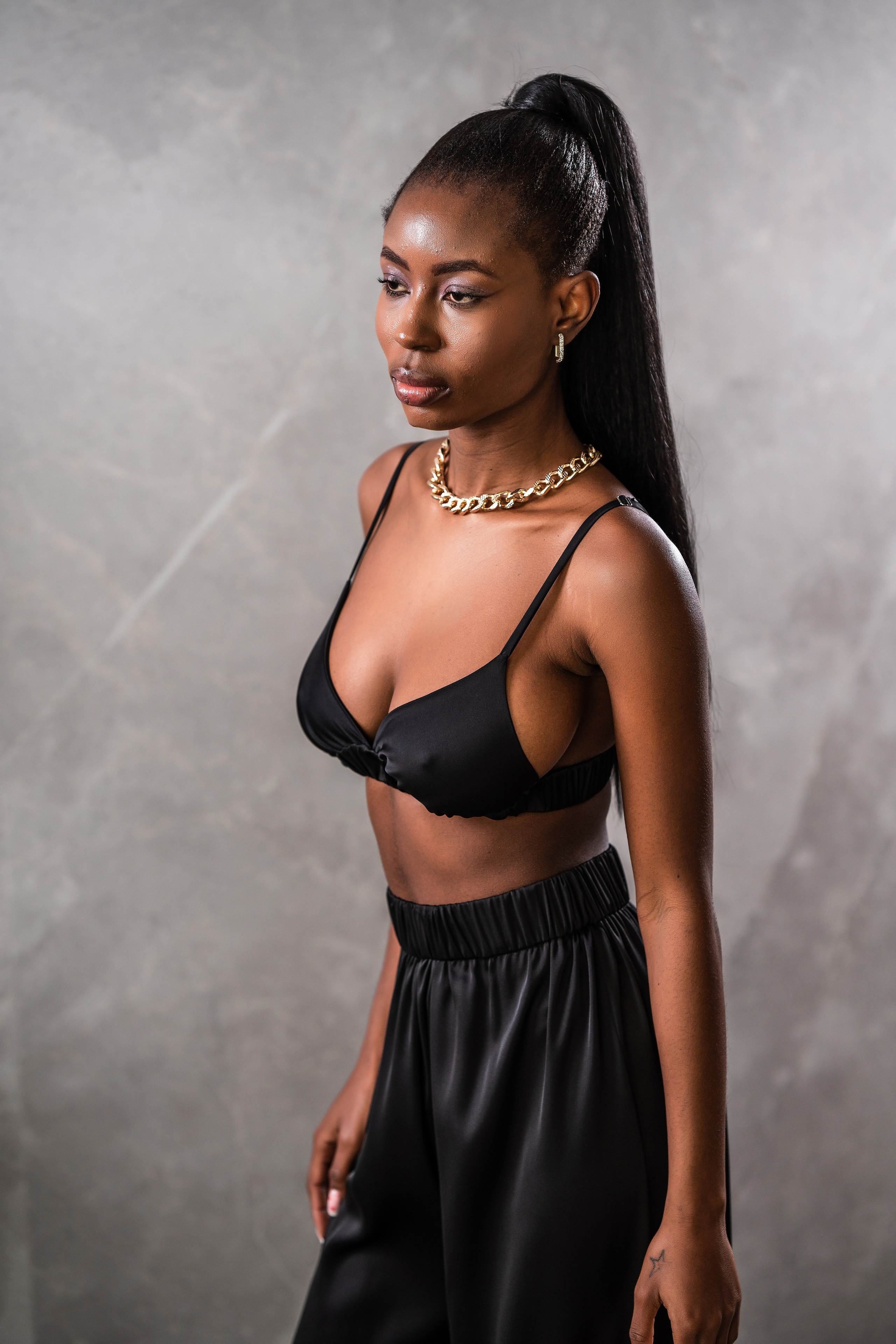 Сьемка для маркетплейсов Красная поляна. Фотограф Сочи