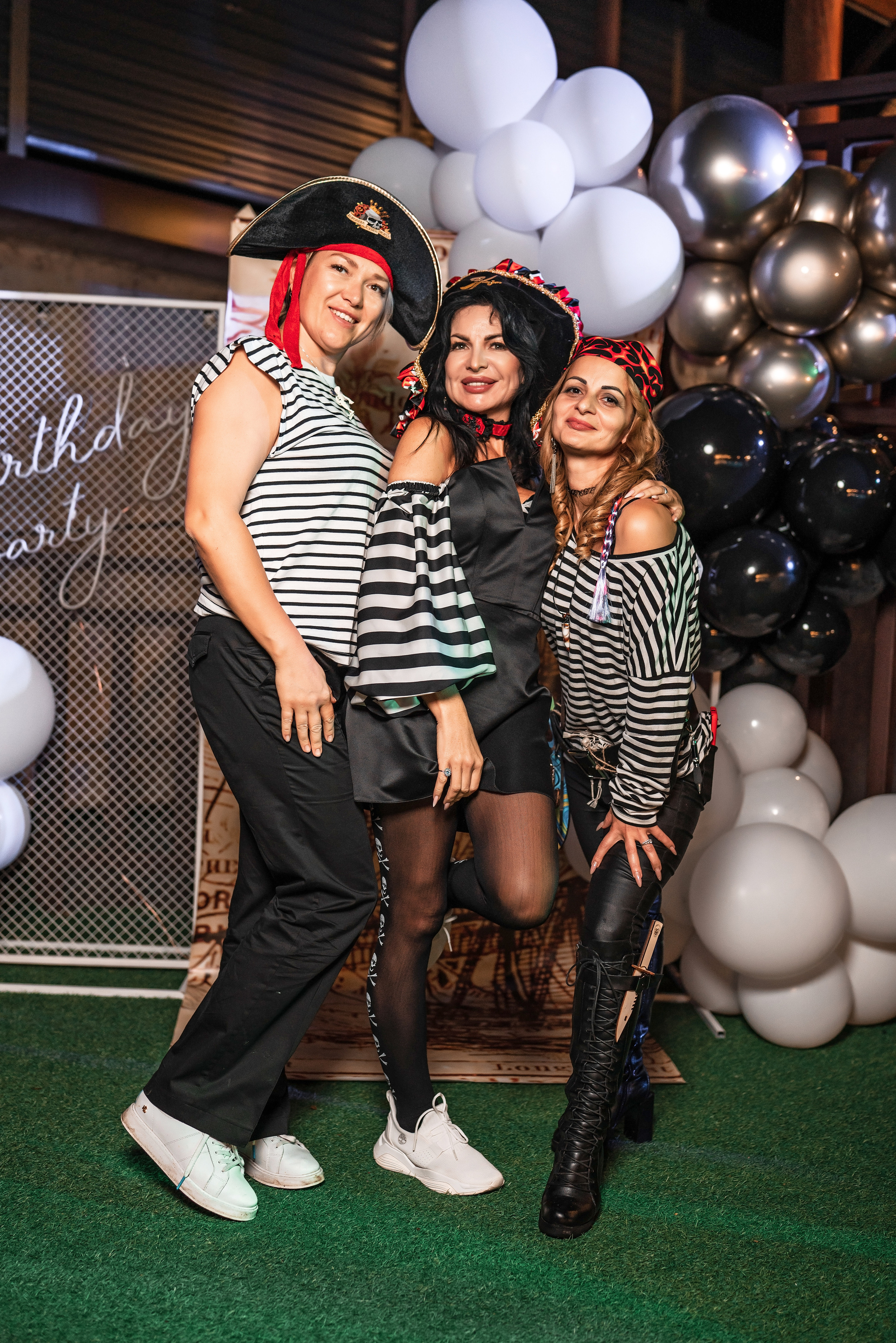 Фотограф в Адлере на день рождение. Фотограф Сочи