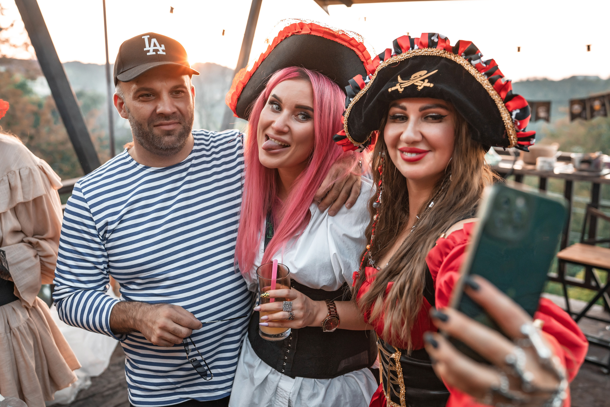 Фотограф в Адлере на день рождение. Фотограф Сочи