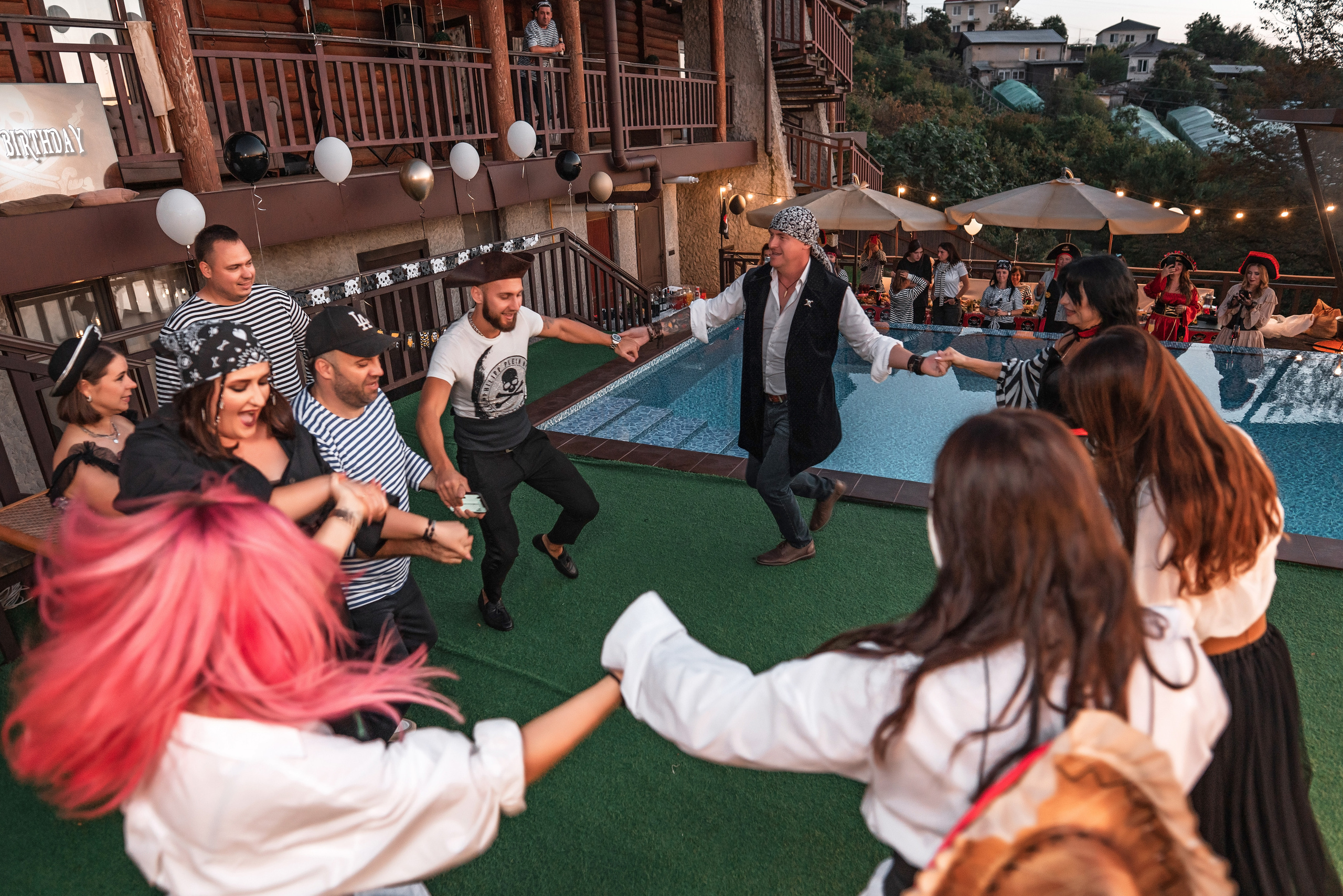 Фотограф в Адлере на день рождение. Фотограф Сочи