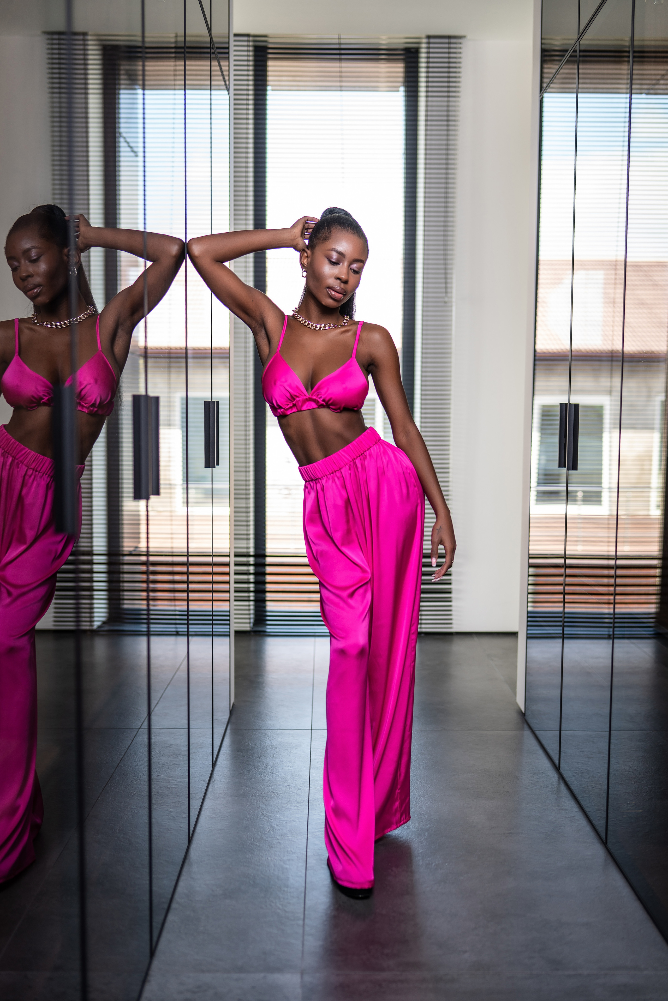 Сьемка для маркетплейсов Красная поляна. Фотограф Сочи