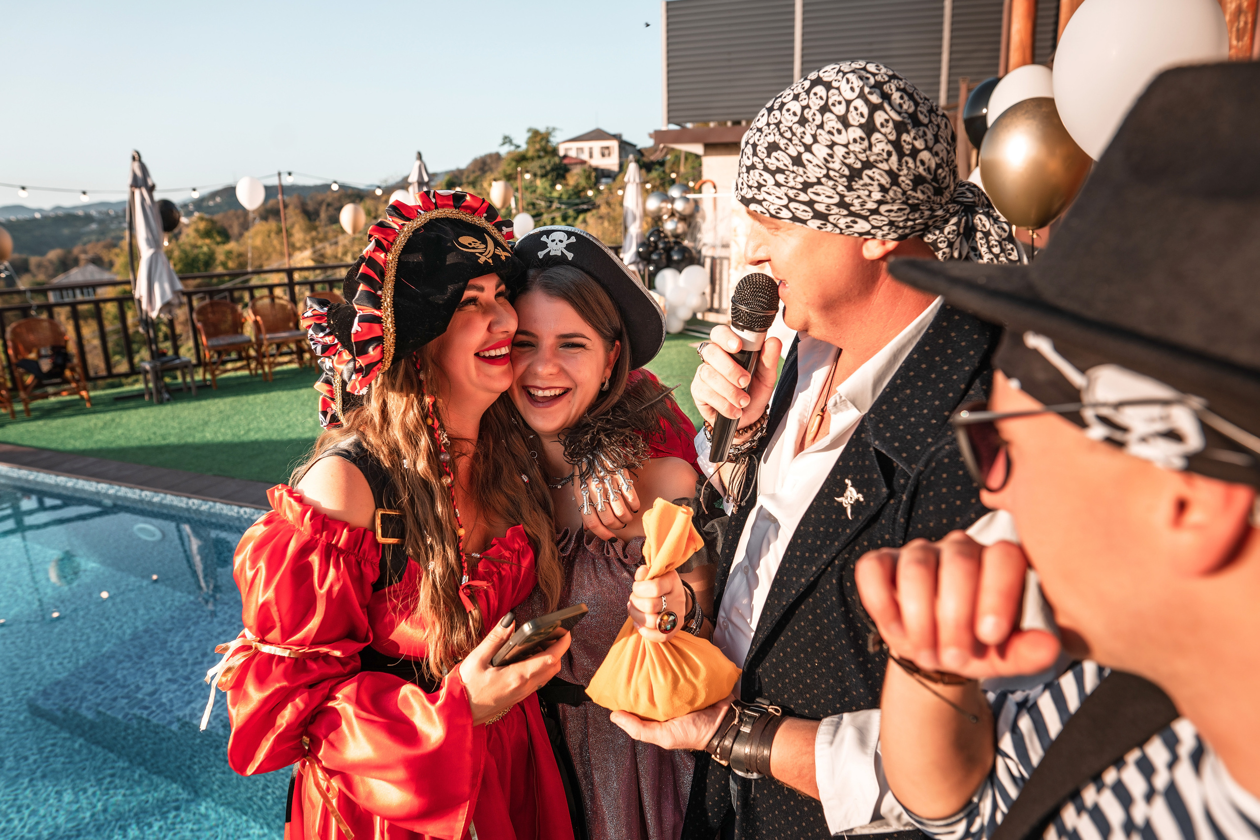 Фотограф в Адлере на день рождение. Фотограф Сочи