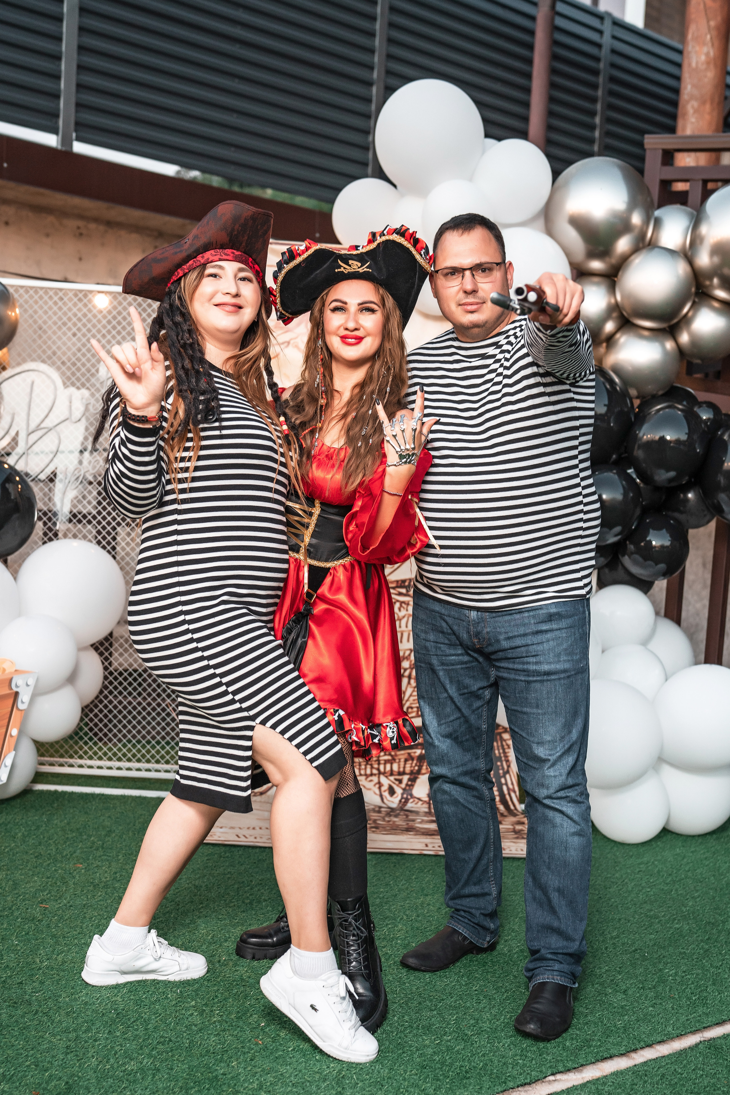 Фотограф в Адлере на день рождение. Фотограф Сочи