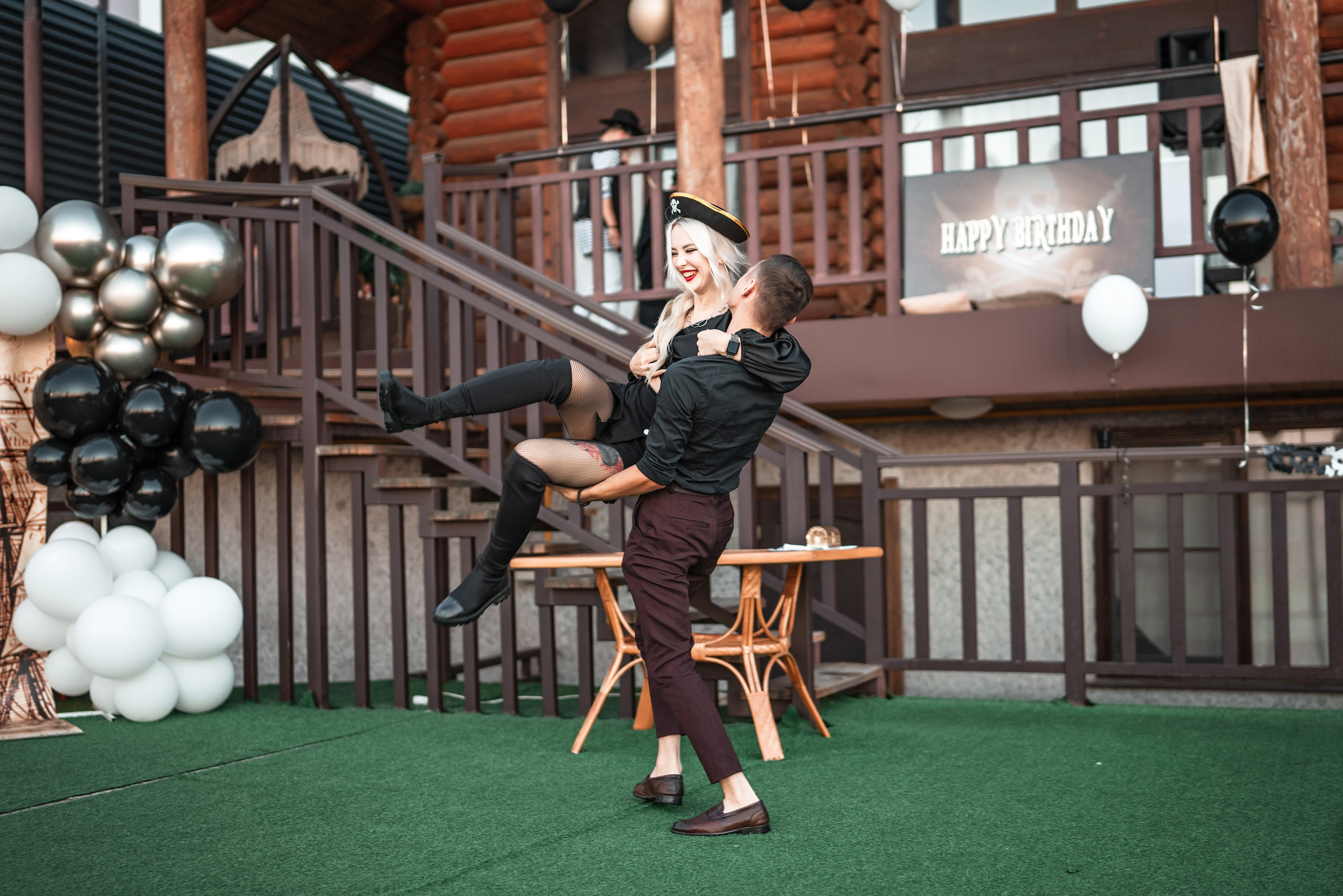 Фотограф в Адлере на день рождение. Фотограф Сочи