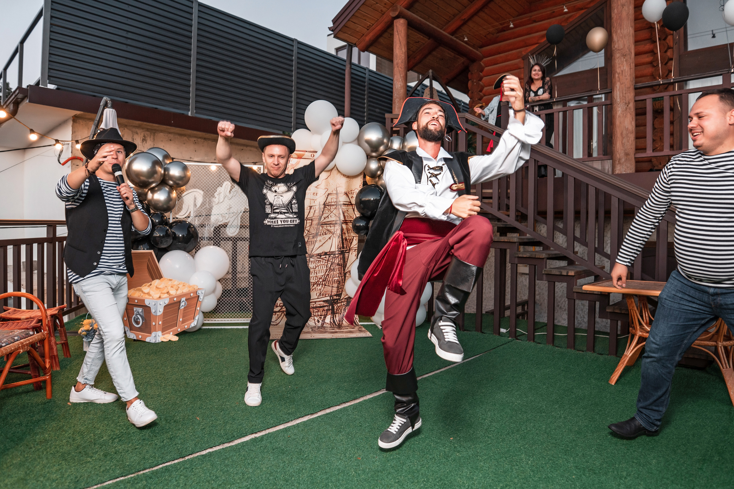 Фотограф в Адлере на день рождение. Фотограф Сочи