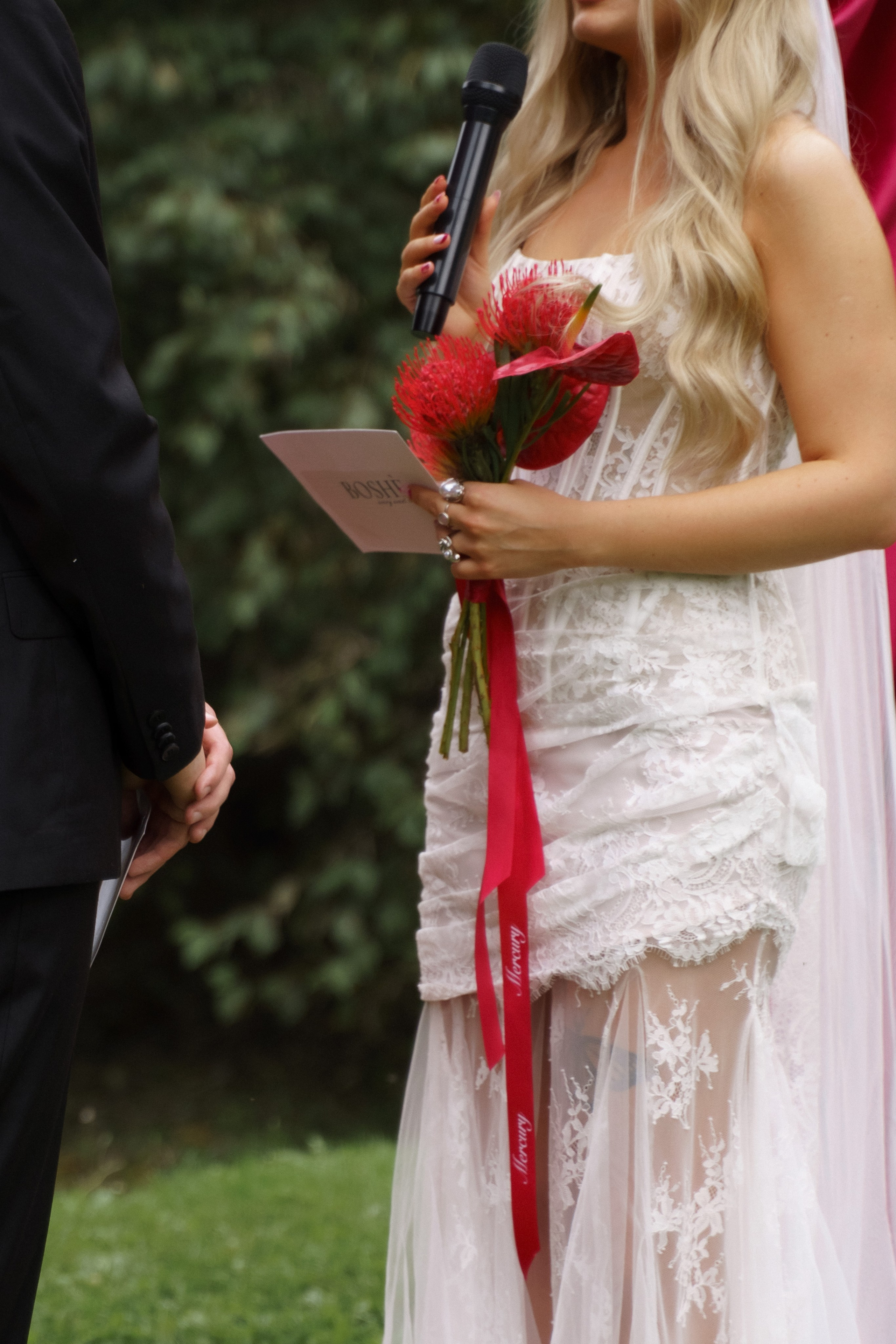 Максим и Алина. Свадебный фотограф Анастасия Хабарова в Новоуральске и Екатеринбурге