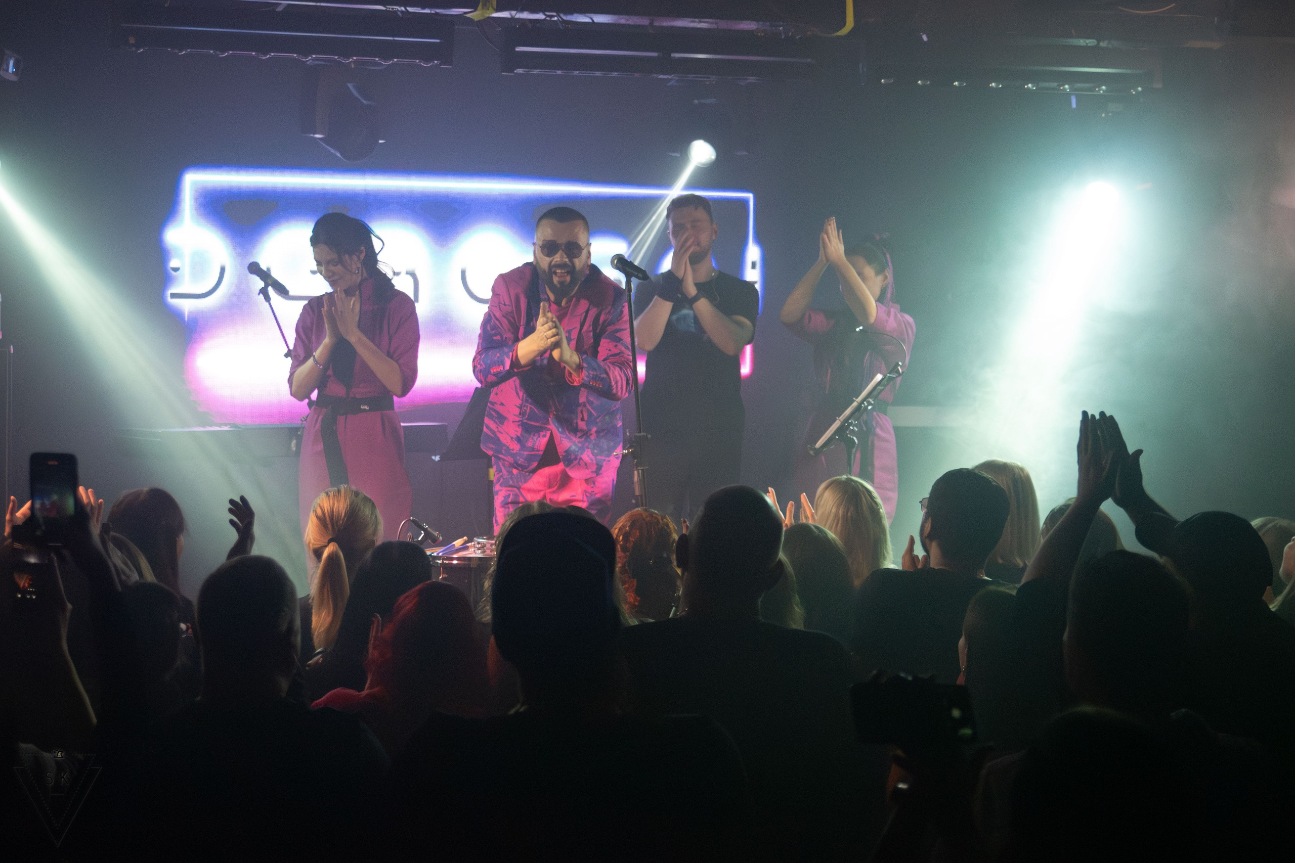 DERO GOI, 04.11.2025, Воронеж, Сто Ручьёв. Репортажный и портретный фотограф из Воронежа — Светлана Кузнецова