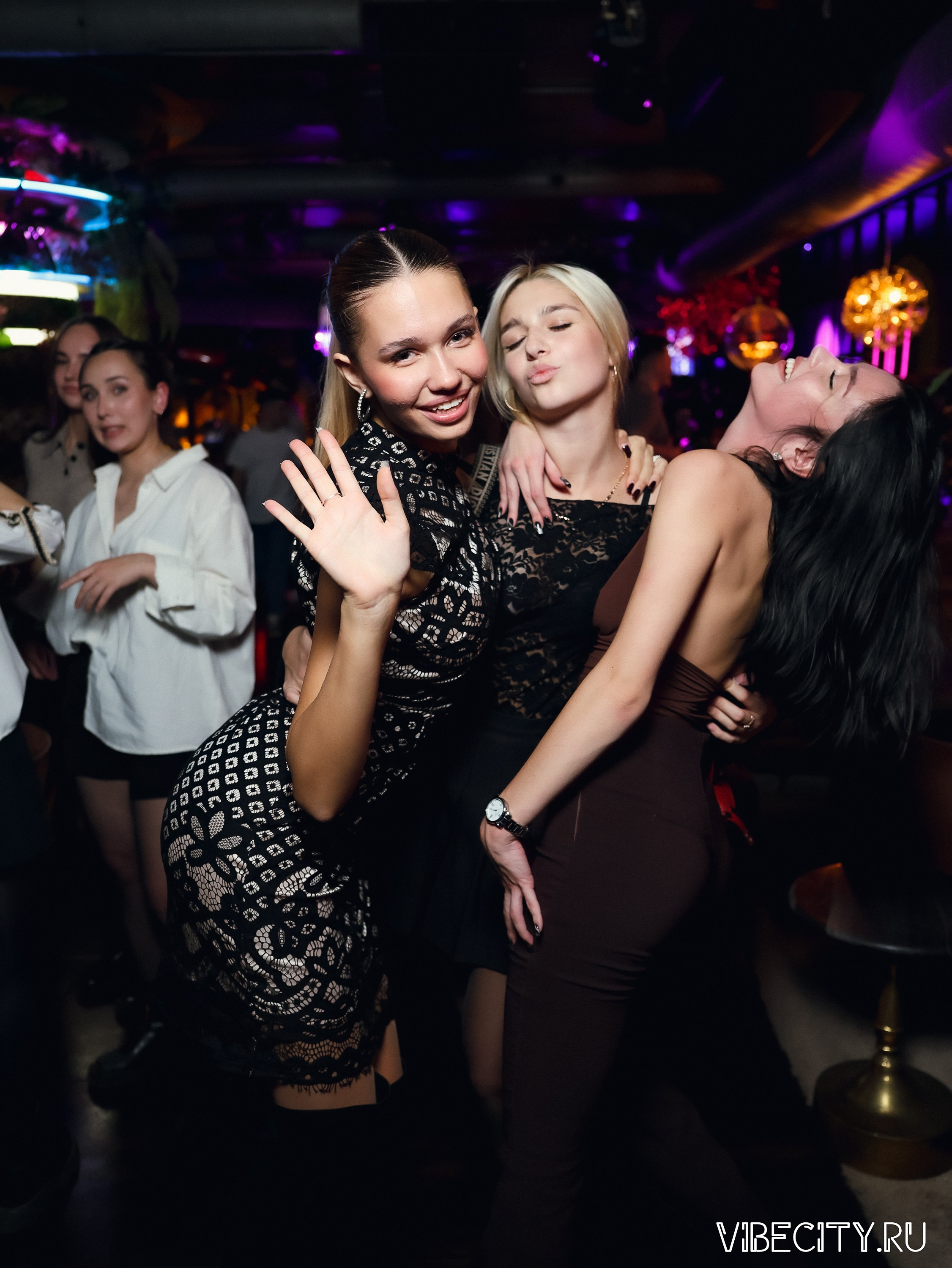 DOUBLE U. VIBECITY.RU Вайб Сити Ру Фоторепортажи Фотоотчеты Калининград