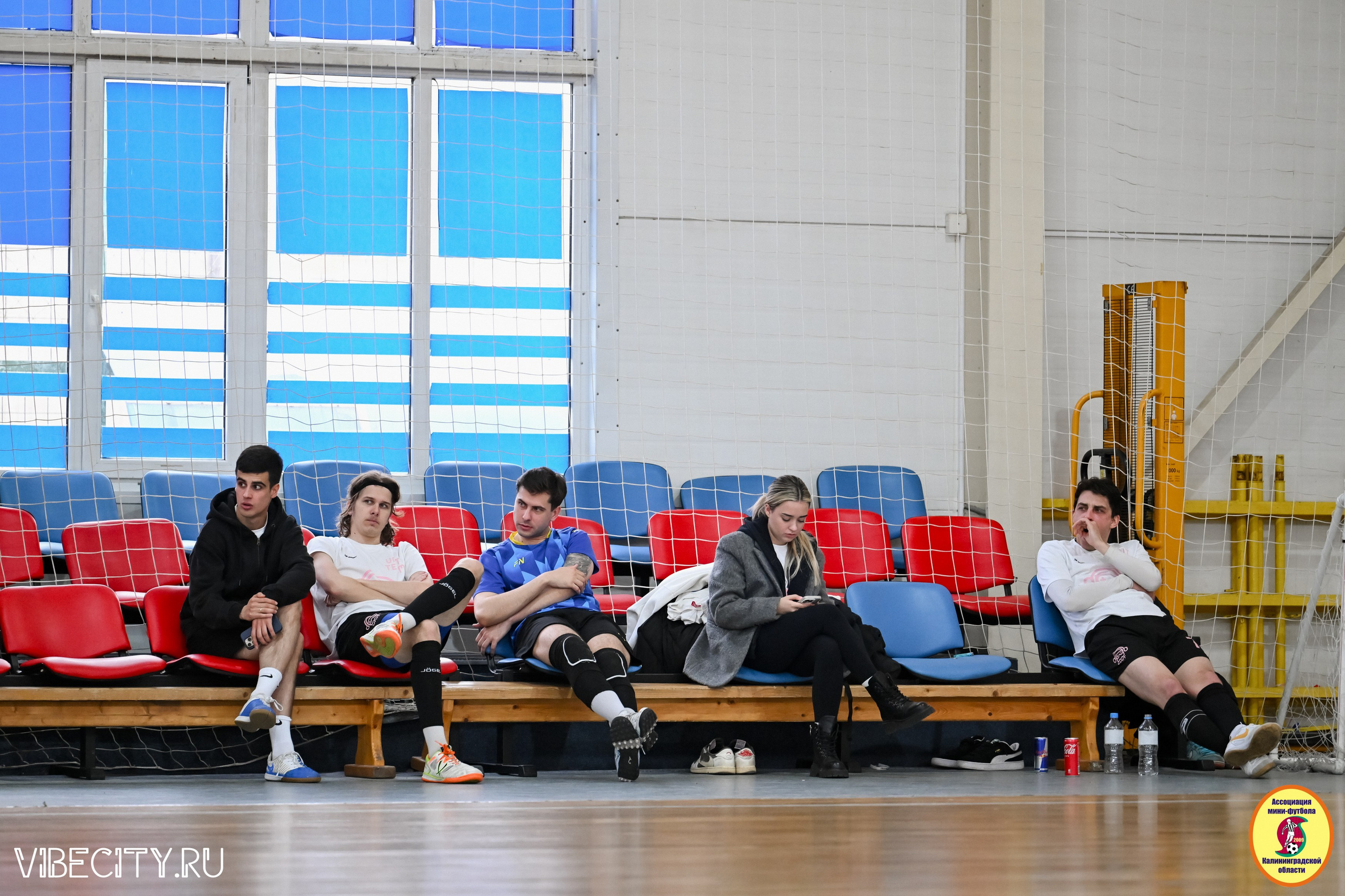 8 тур Корпоративной Бизнес-Лиги по футзалу. VIBECITY.RU Вайб Сити Ру Фоторепортажи Фотоотчеты Калининград