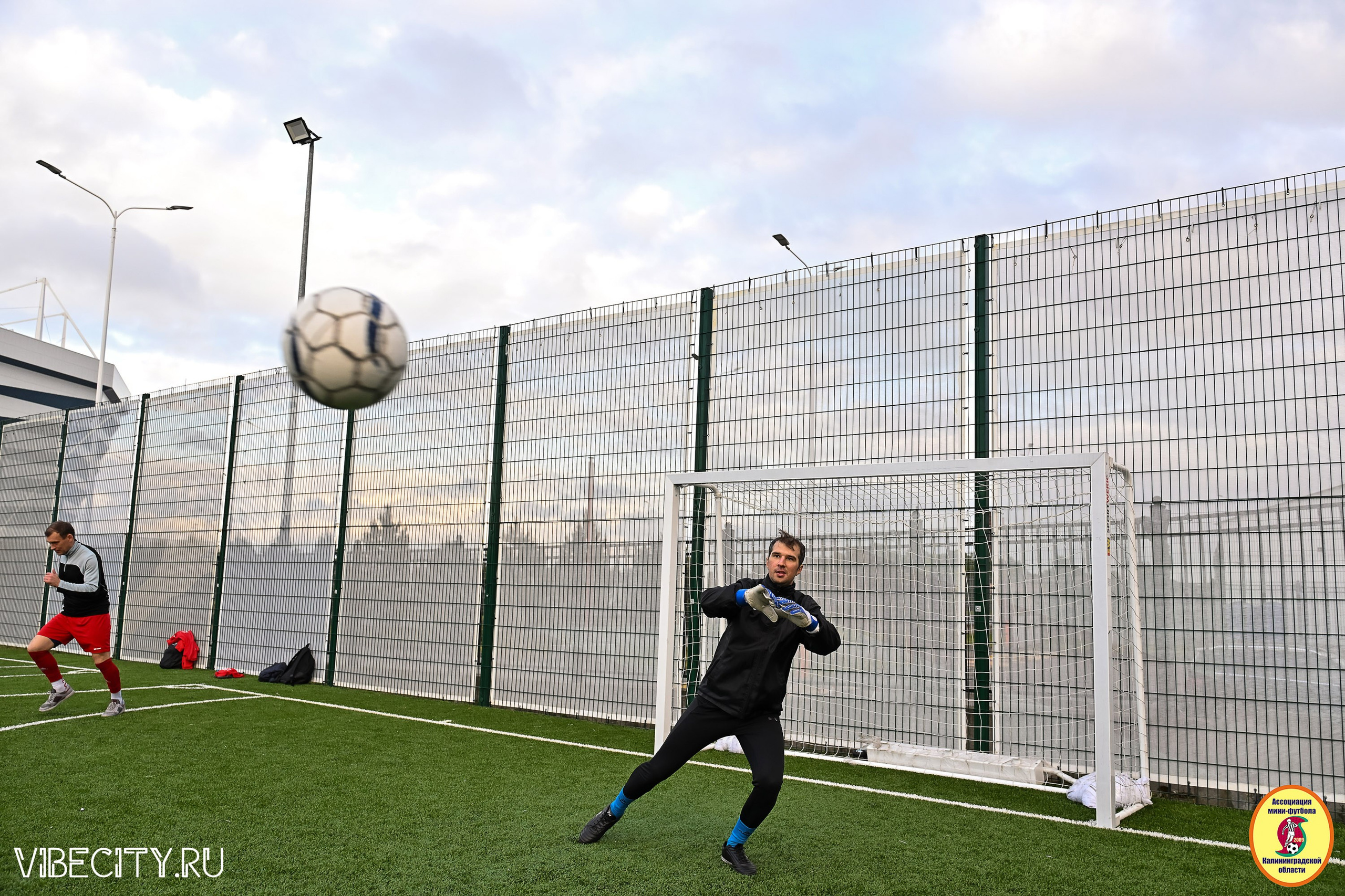 ИГРЫ МИНИ-ФУТБОЛЬНОЙ ЛИГИ. VIBECITY.RU Вайб Сити Ру Фоторепортажи Фотоотчеты Калининград