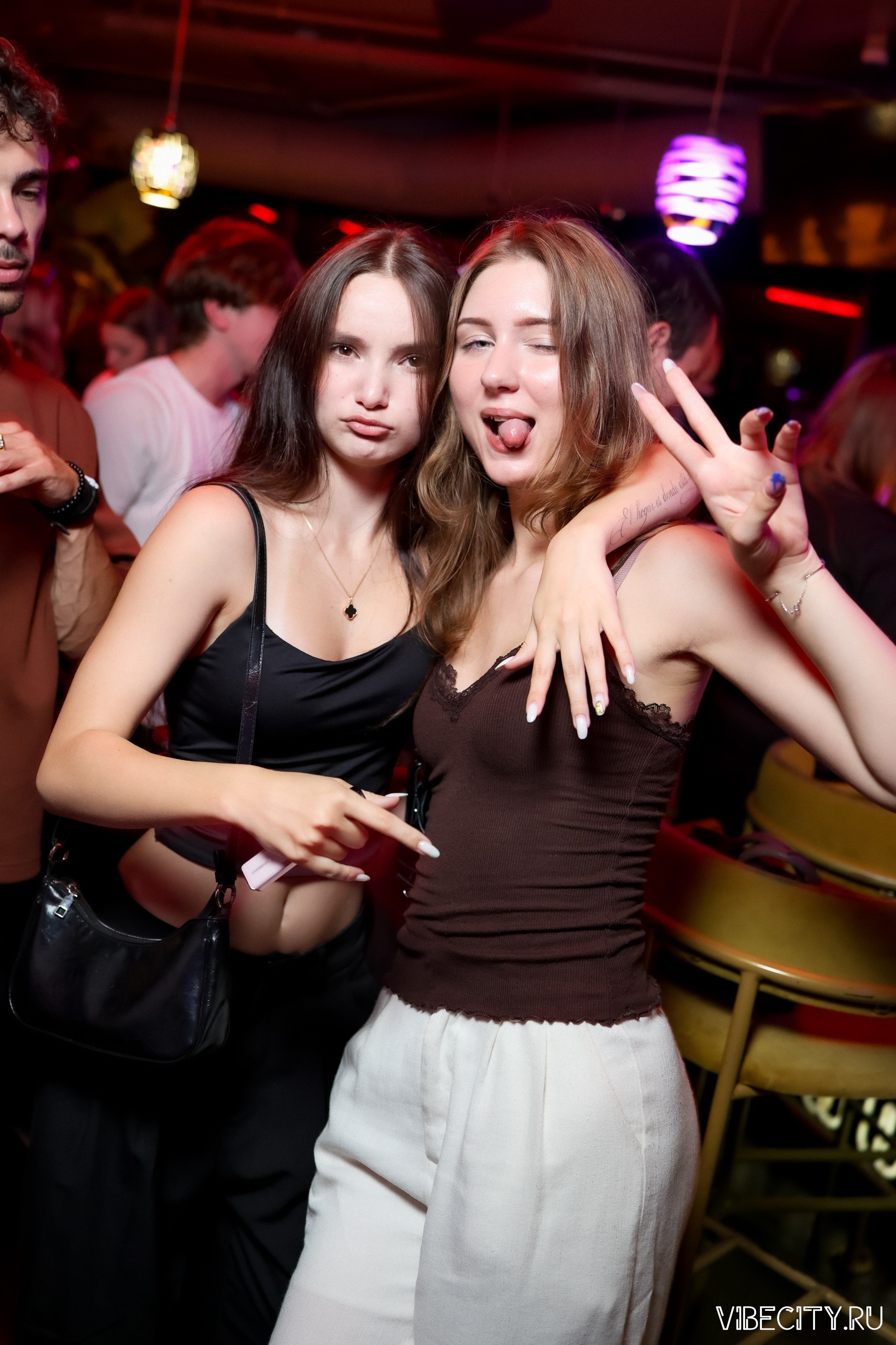 DOUBLE U. VIBECITY.RU Вайб Сити Ру Фоторепортажи Фотоотчеты Калининград
