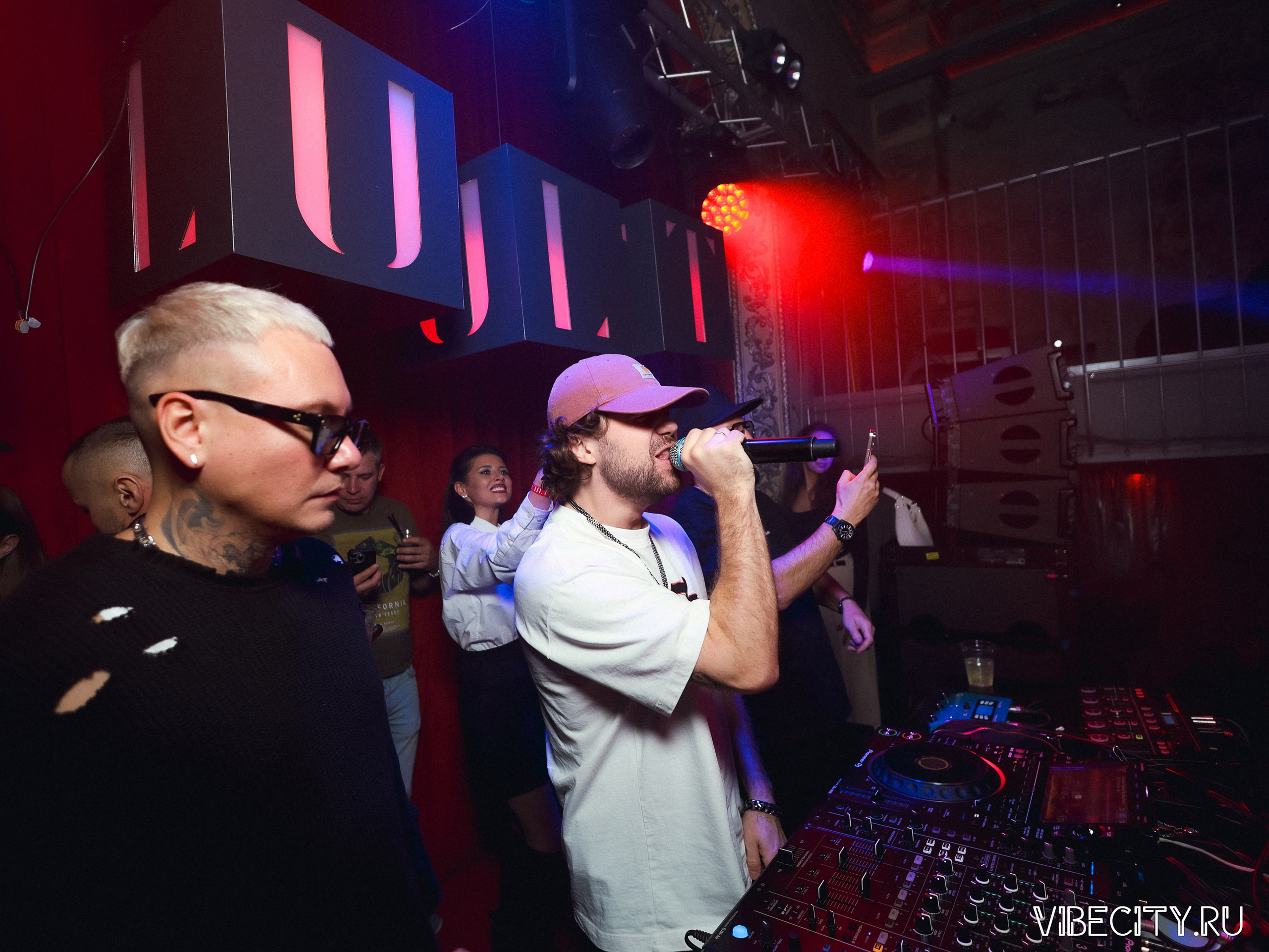 CULT. VIBECITY.RU Вайб Сити Ру Фоторепортажи Фотоотчеты Калининград