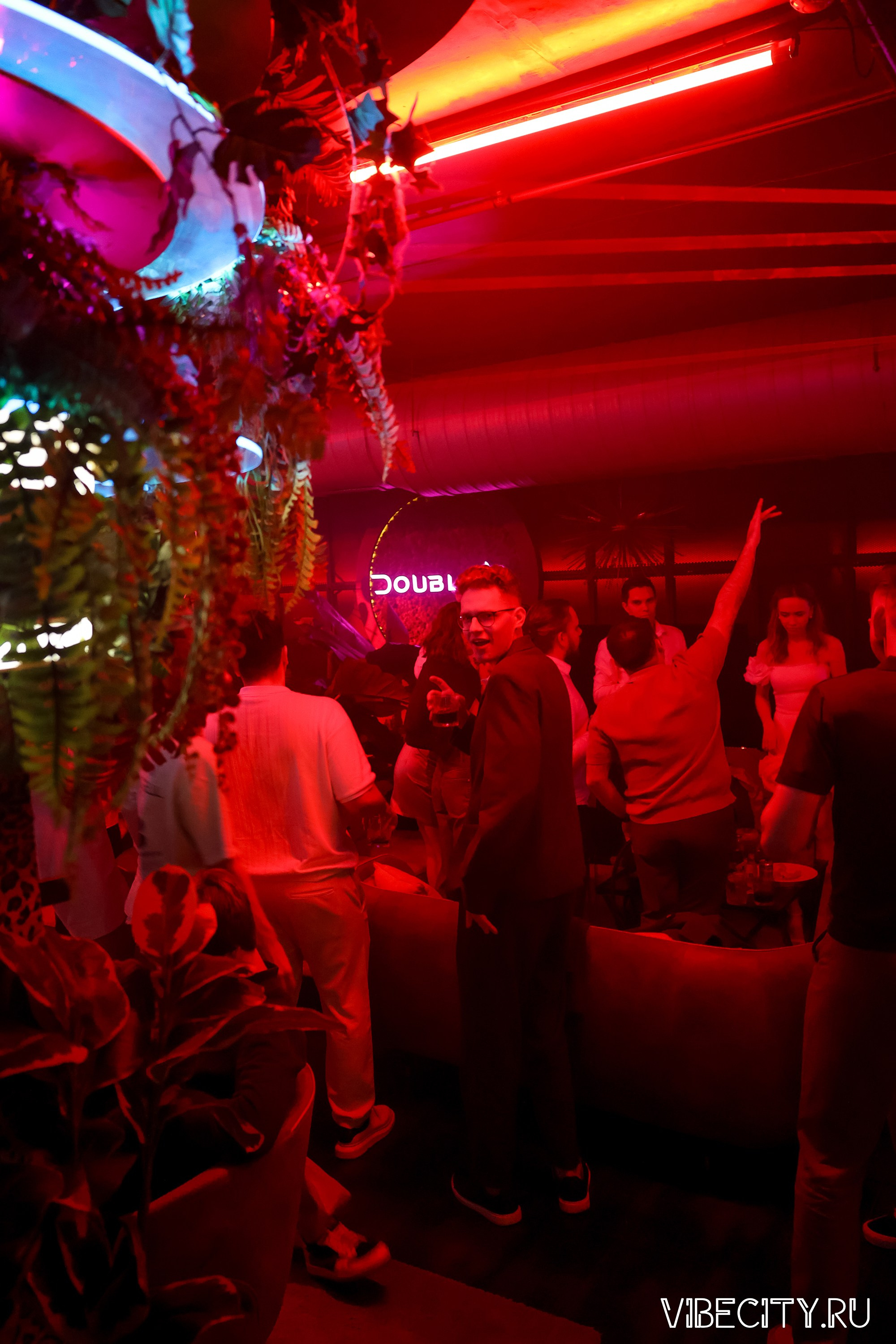 DOUBLE U. VIBECITY.RU Вайб Сити Ру Фоторепортажи Фотоотчеты Калининград