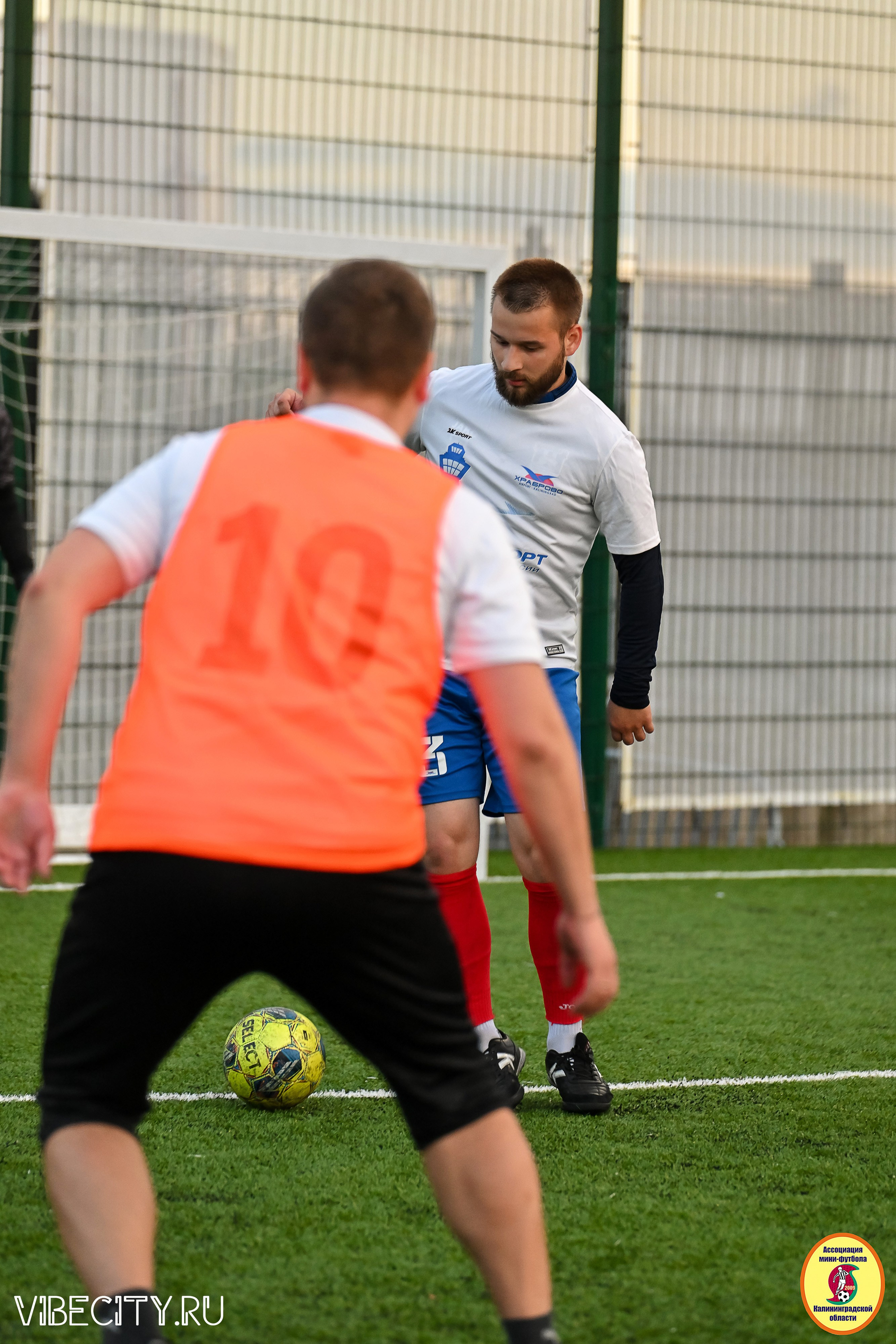 ИГРЫ МИНИ-ФУТБОЛЬНОЙ И КОРПОРАТИВНОЙ ЛИГИ. VIBECITY.RU Вайб Сити Ру Фоторепортажи Фотоотчеты Калининград