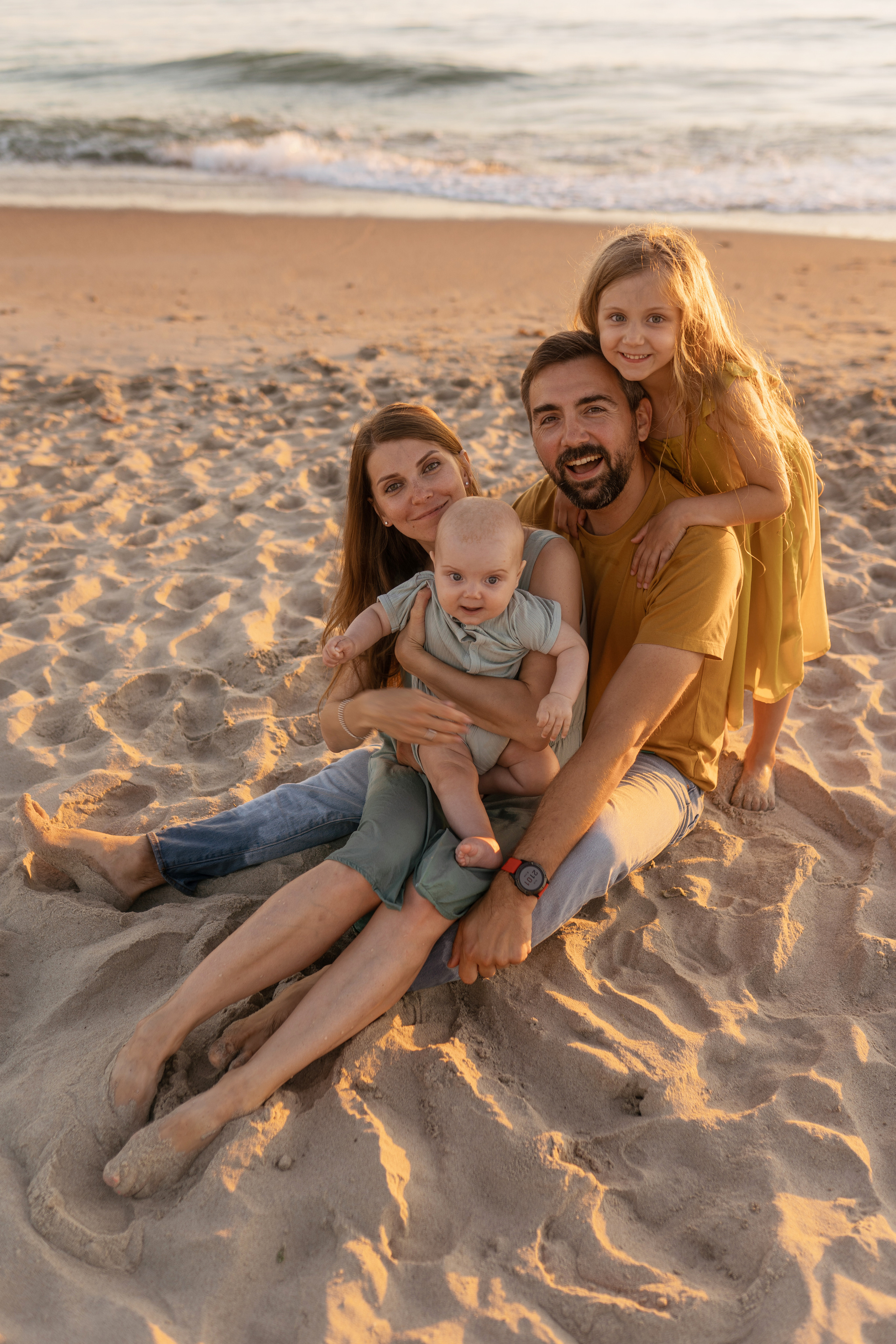 Галя Костя Федя Саша. Фотограф в Калининграде Саша Наместникова