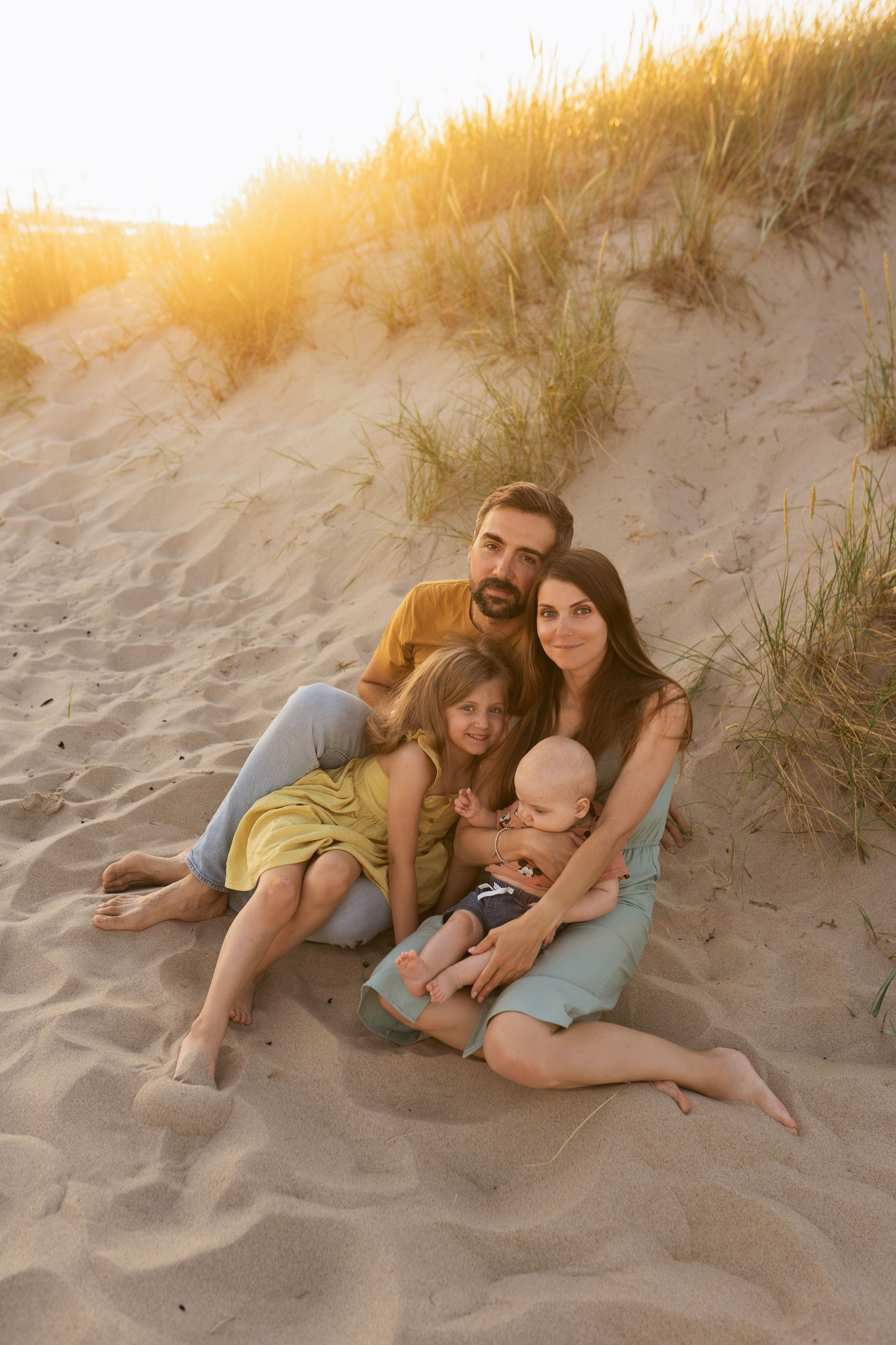 Галя Костя Федя Саша. Фотограф в Калининграде Саша Наместникова