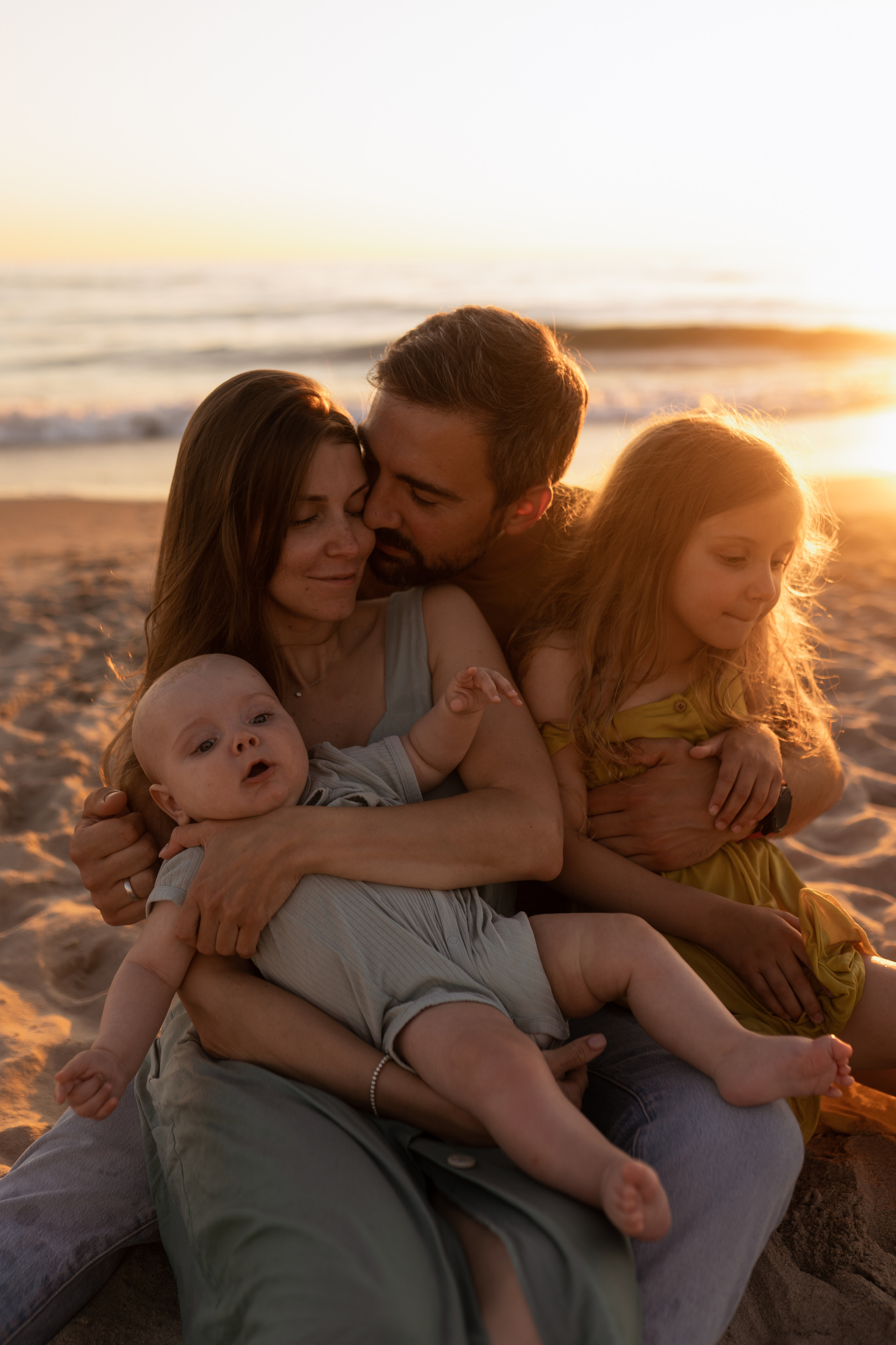 Галя Костя Федя Саша. Фотограф в Калининграде Саша Наместникова