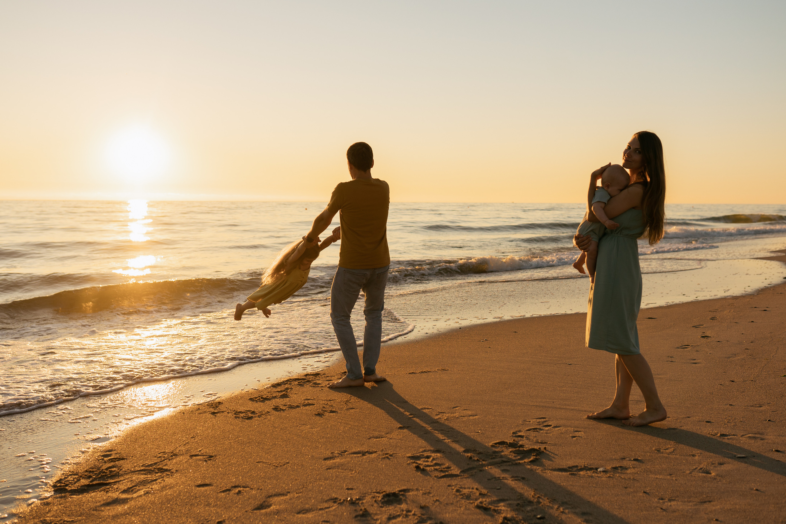 Галя Костя Федя Саша. Фотограф в Калининграде Саша Наместникова
