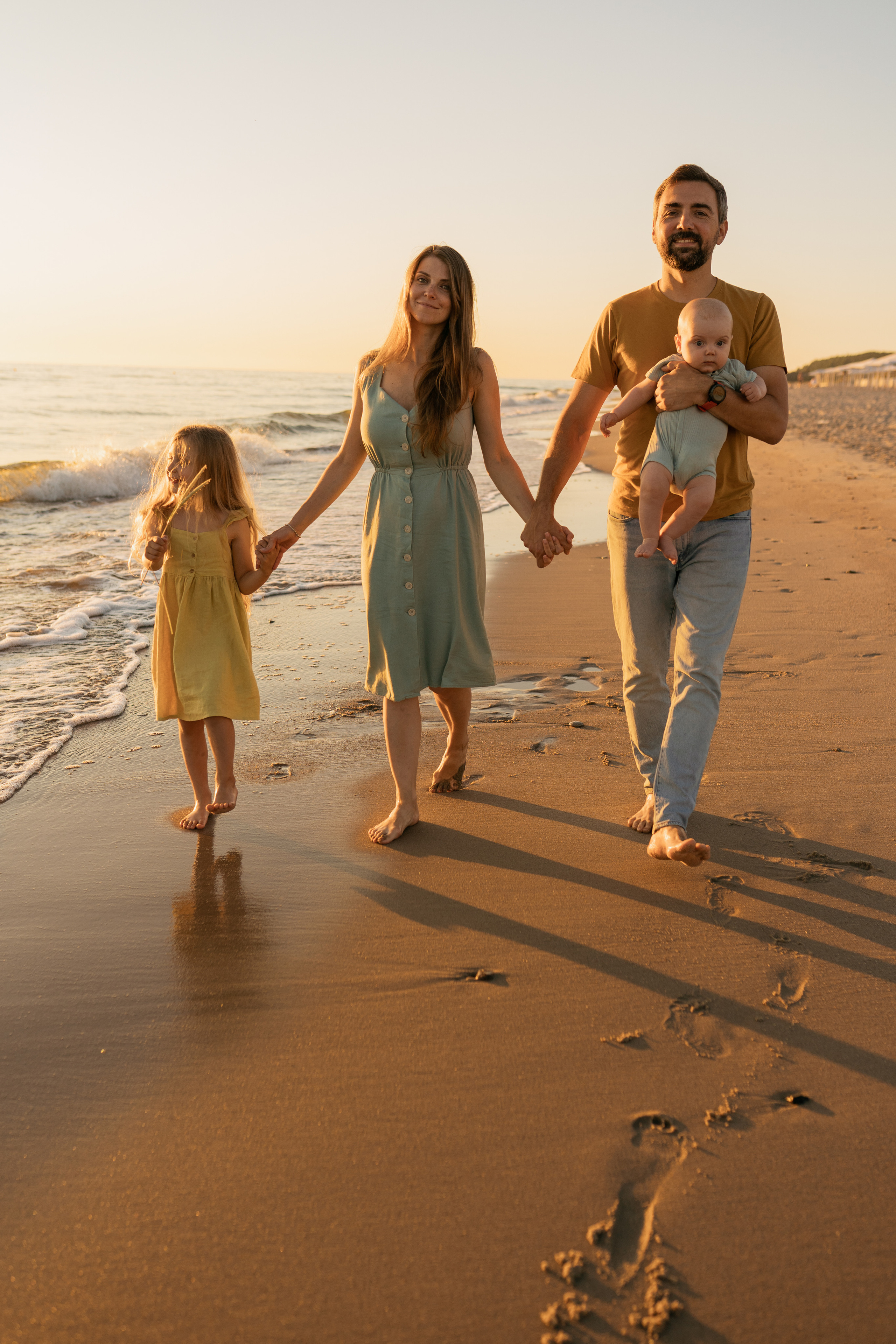 Галя Костя Федя Саша. Фотограф в Калининграде Саша Наместникова
