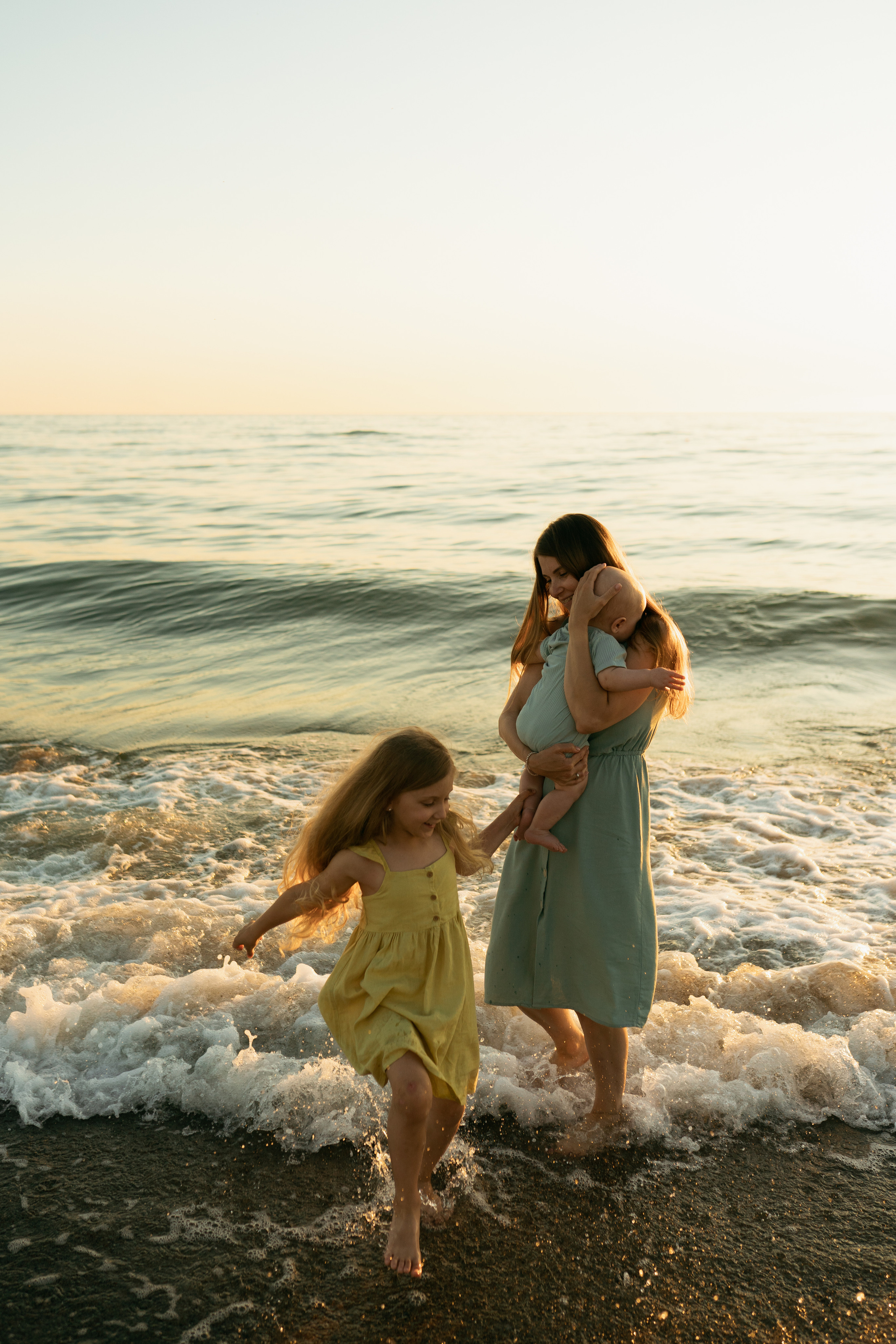 Галя Костя Федя Саша. Фотограф в Калининграде Саша Наместникова