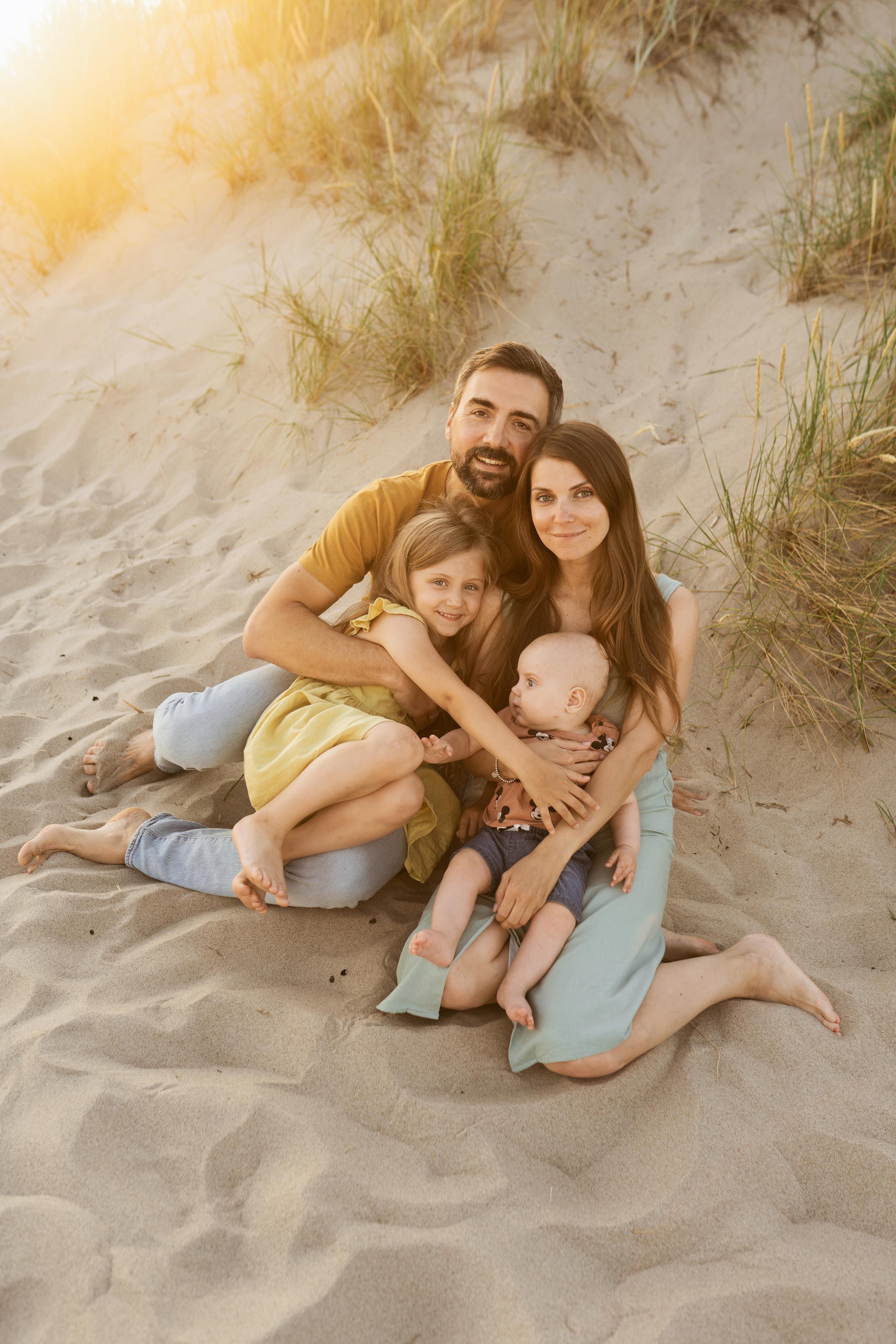 Галя Костя Федя Саша. Фотограф в Калининграде Саша Наместникова