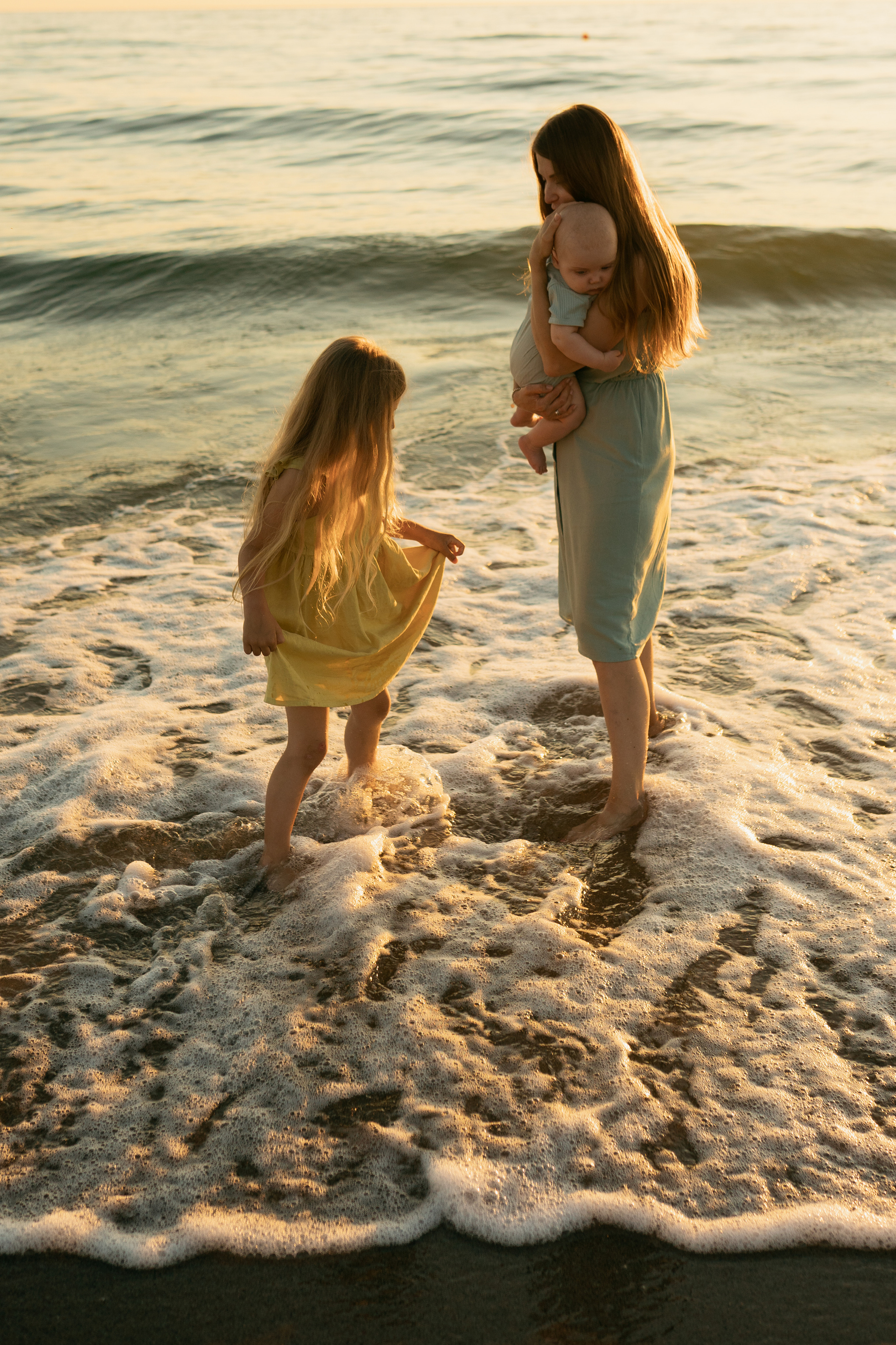 Галя Костя Федя Саша. Фотограф в Калининграде Саша Наместникова