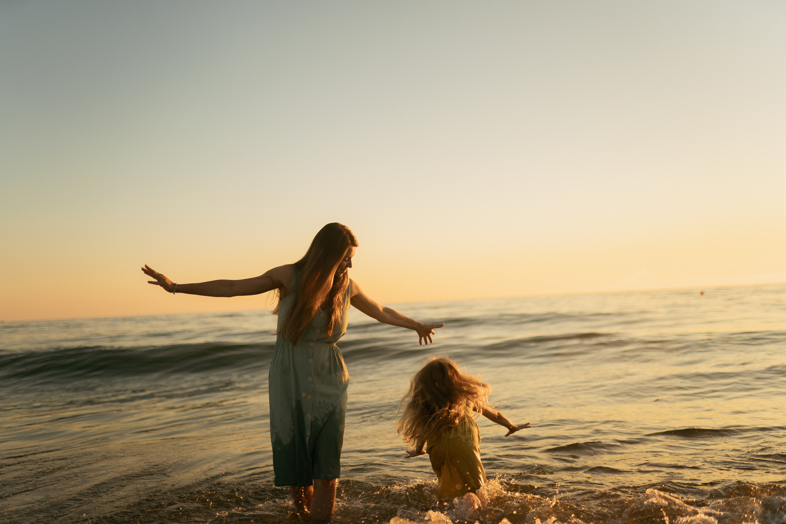Галя Костя Федя Саша. Фотограф в Калининграде Саша Наместникова