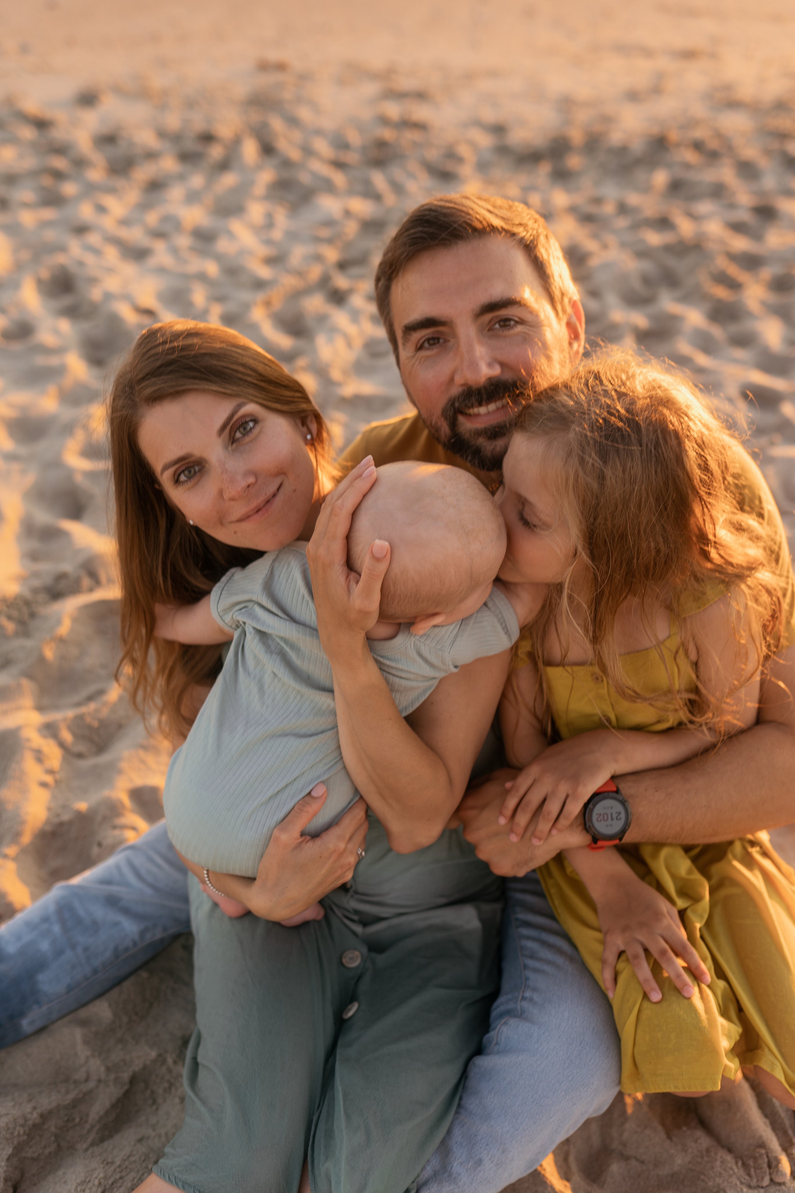 Галя Костя Федя Саша. Фотограф в Калининграде Саша Наместникова