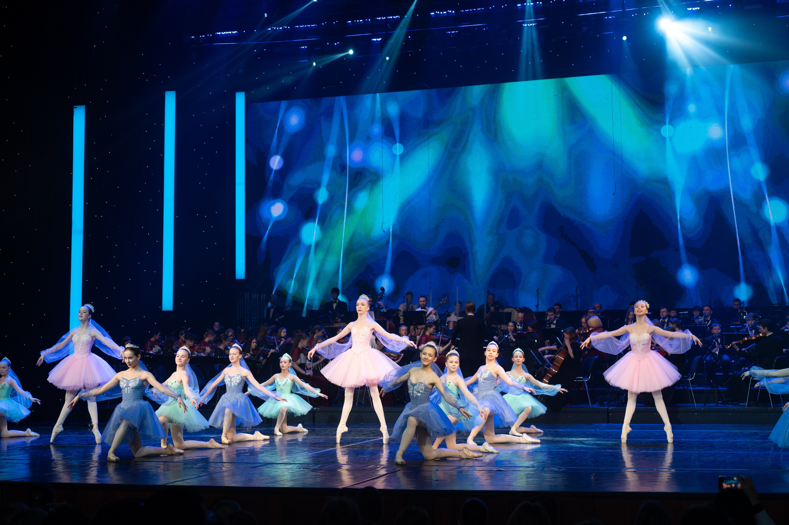 Отчетный концерт ДШИ «Гармония» «Зимняя гармония». Фотограф новорожденных, семейный детский в Тюмени Татьяна Морозова