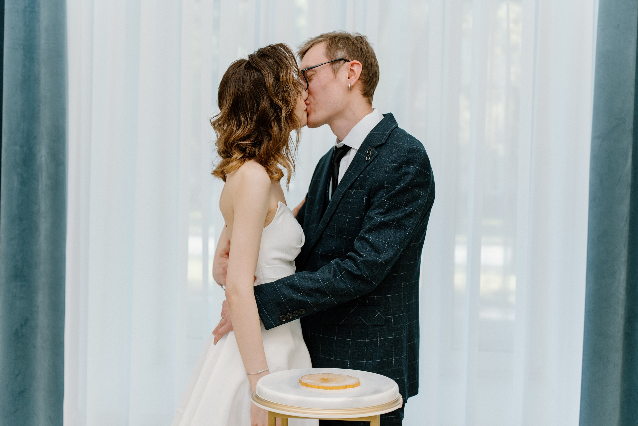 Шамиль и Шахзода. Photographer based in moscow Peter Tchana