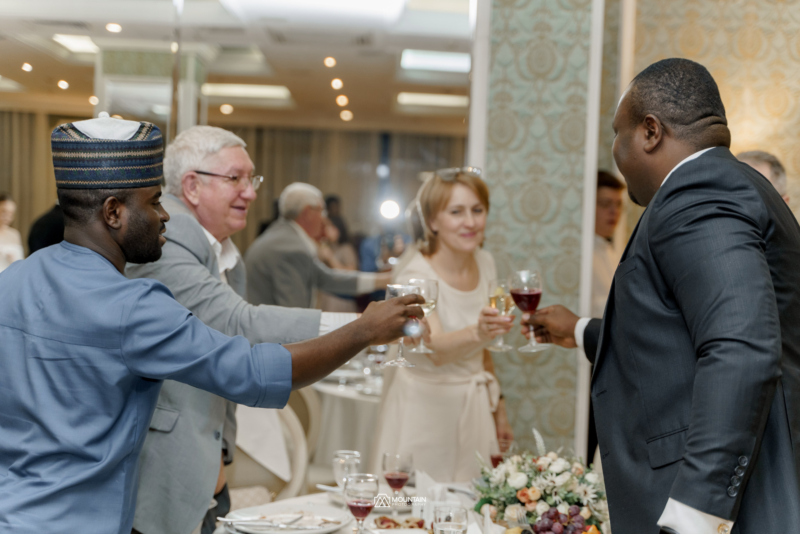 Oludola and Anastasia. Photographer based in moscow Peter Tchana