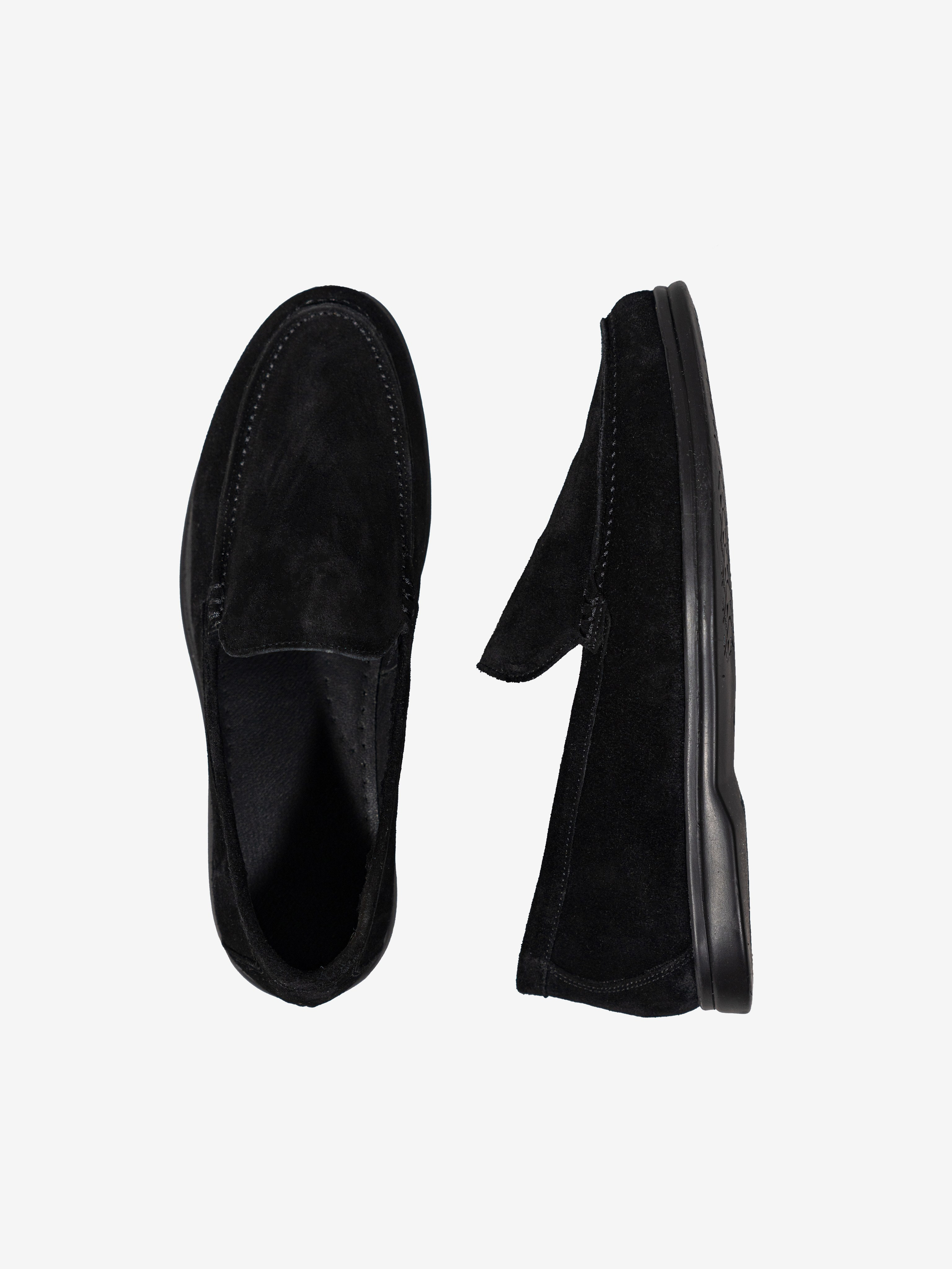 Съемка обуви + модельная съемка. Олейник Денис — предметный фотограф, фотограф для маркетплейсов в Казани