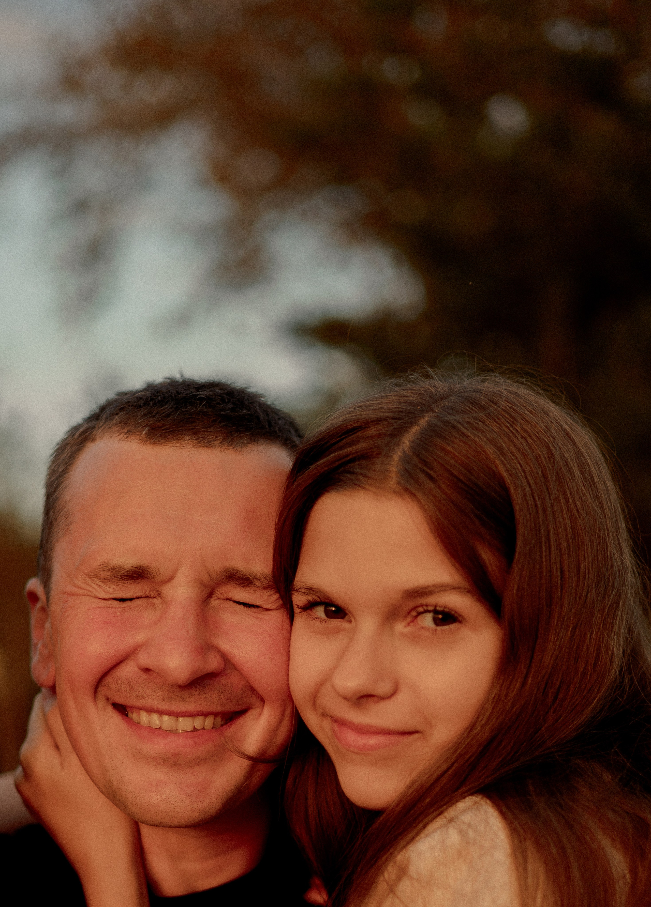 Арина, Андрей, Дарина, Настя и Ганс. Залив. Главная