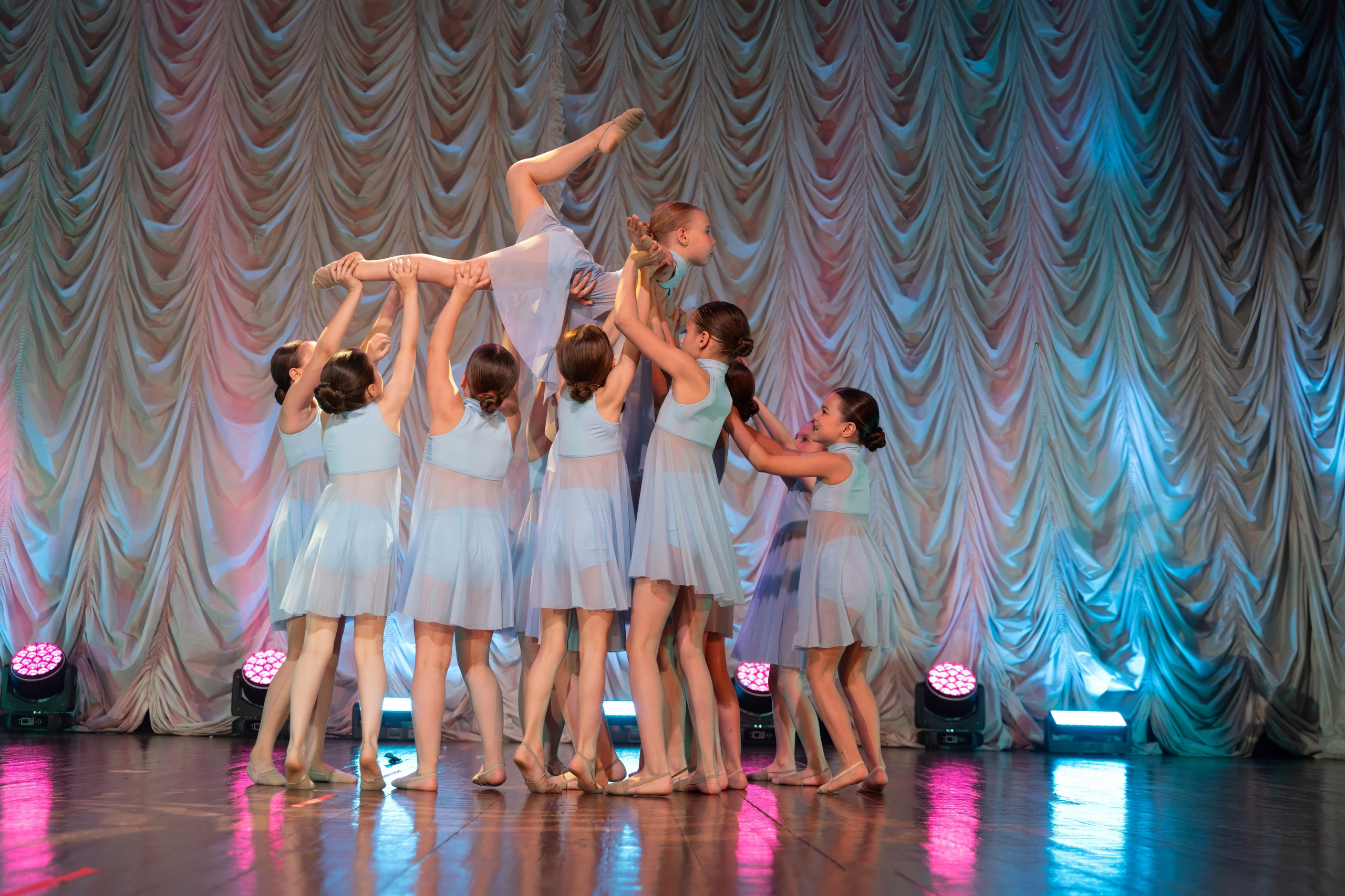 Танцы. Выпускные альбомы Москва и МО. Школьный и семейный фотограф