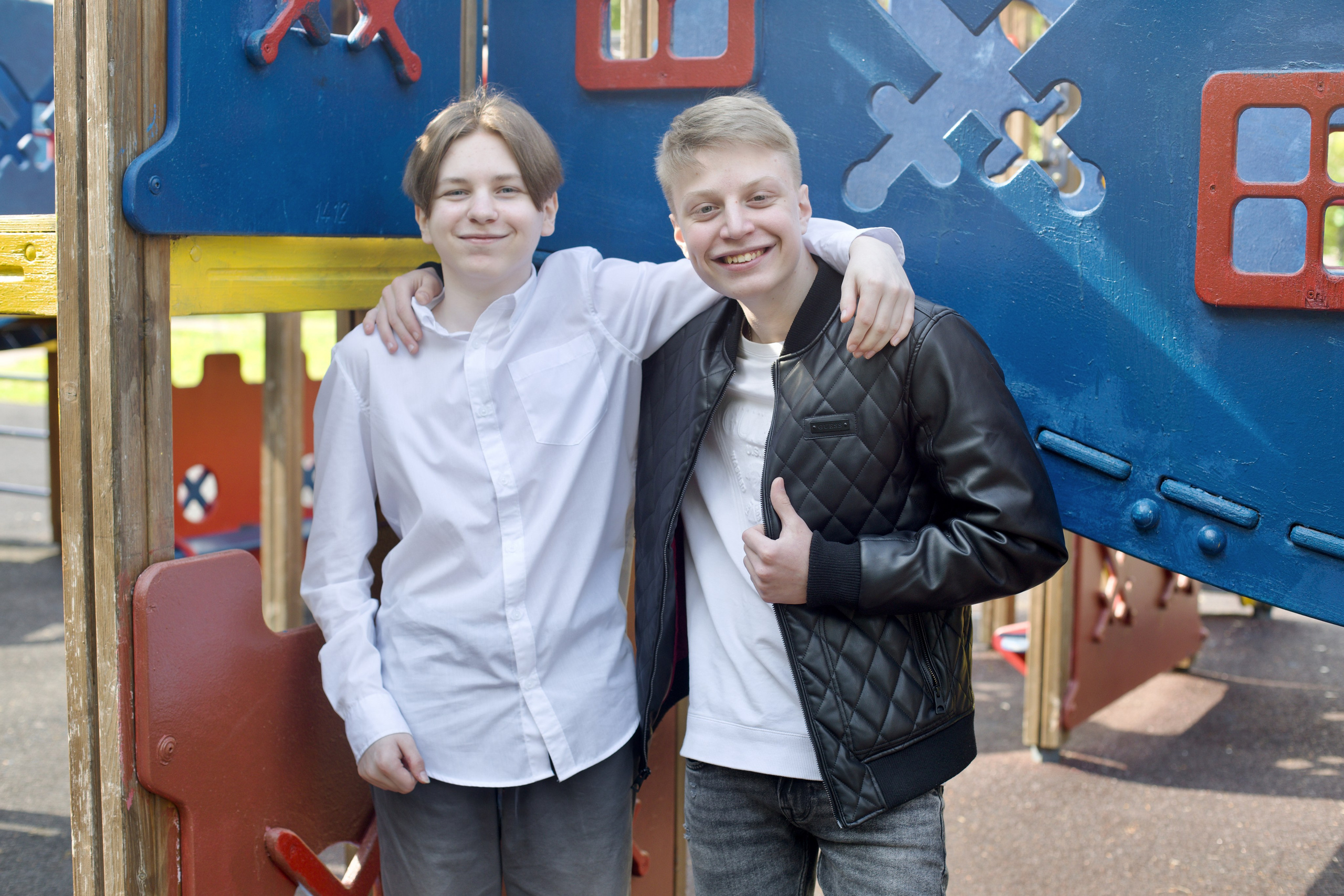 9/11 класс. Групповые фото. Школьные выпускные альбомы в Москве Марина Николаева