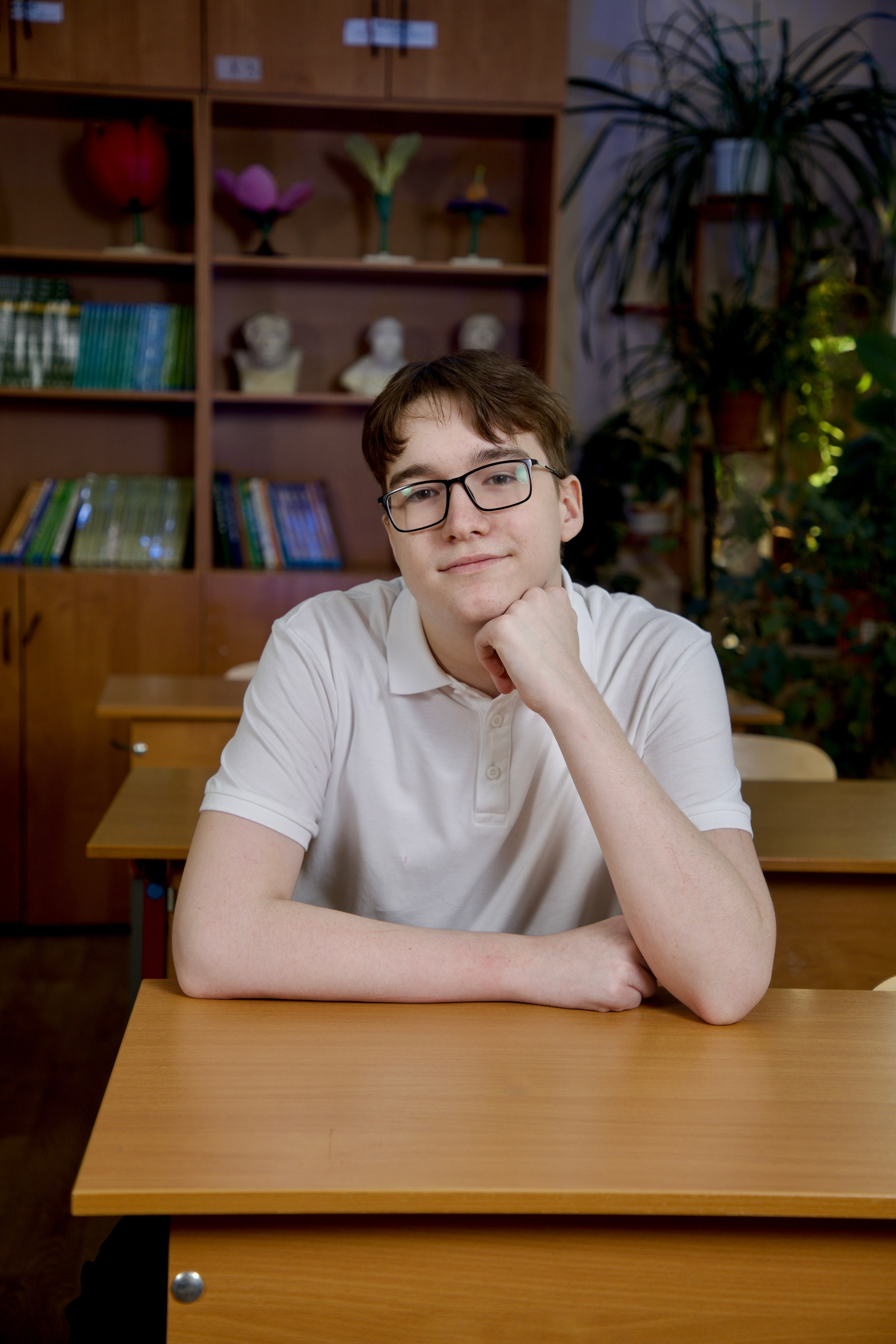 9/11 класс. Портреты. Школьные выпускные альбомы в Москве Марина Николаева