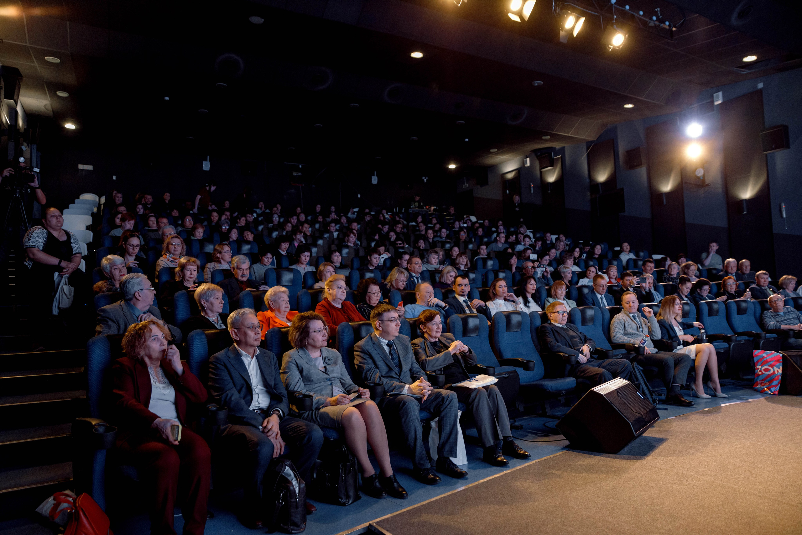 РосМедОбр 2025. Свадебный фотограф Иркутск, репортажный фотограф Иркутск