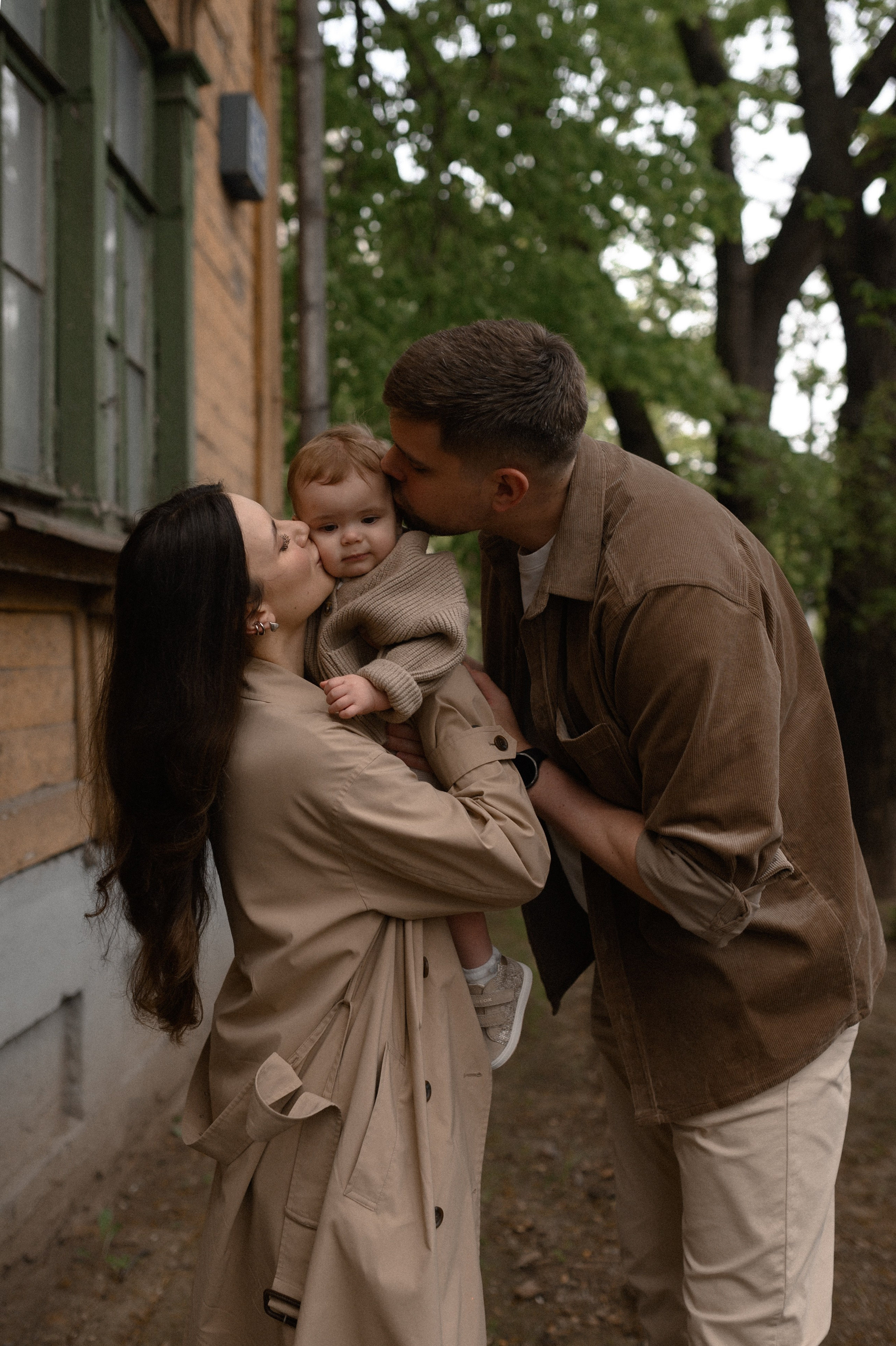 Даня, Лида и Эмма. Прогулка по усадьбе. Семейный и свадебный lifestyle-фотограф в Москве Мария Петрова
