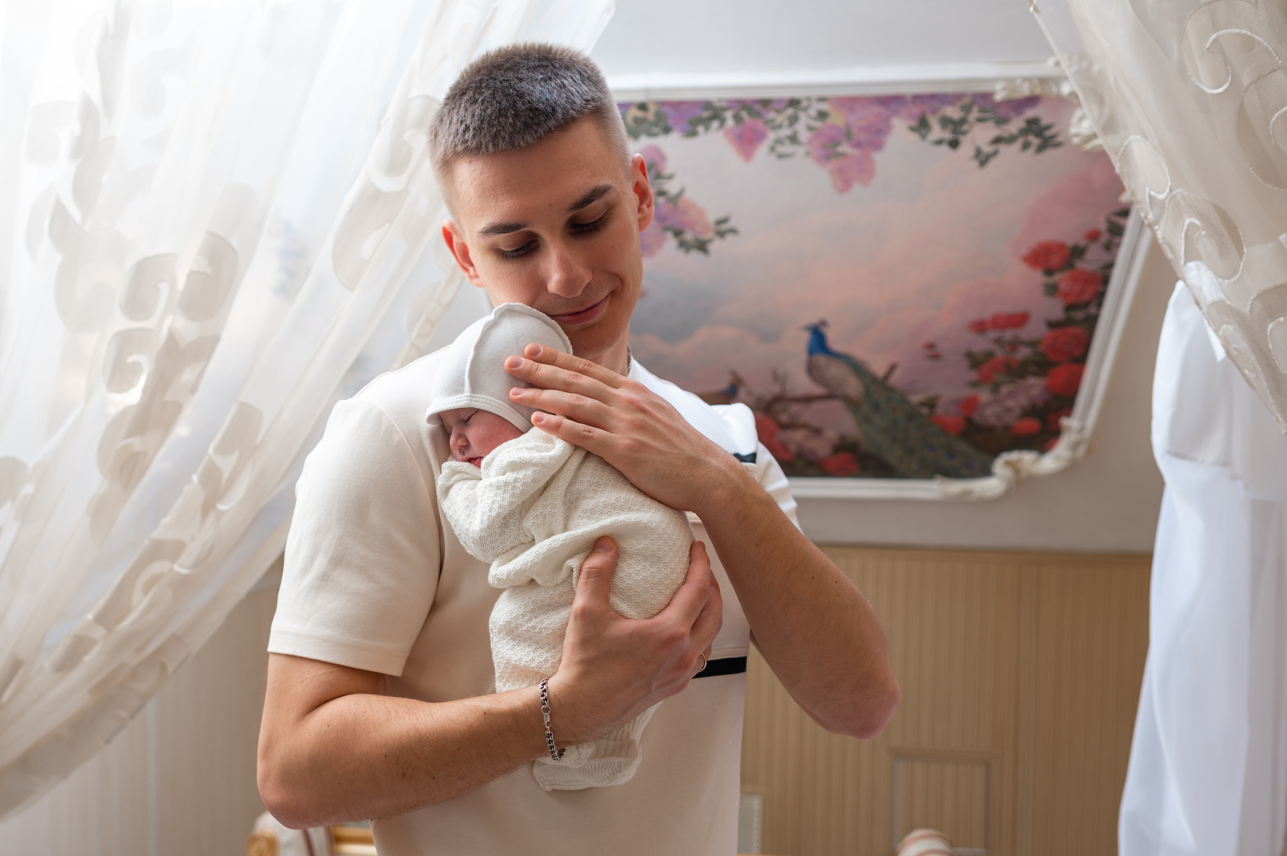 Выписка из роддома. Фотограф на роды и ньюборн в Санкт-Петербурге | Настасья Сергеева