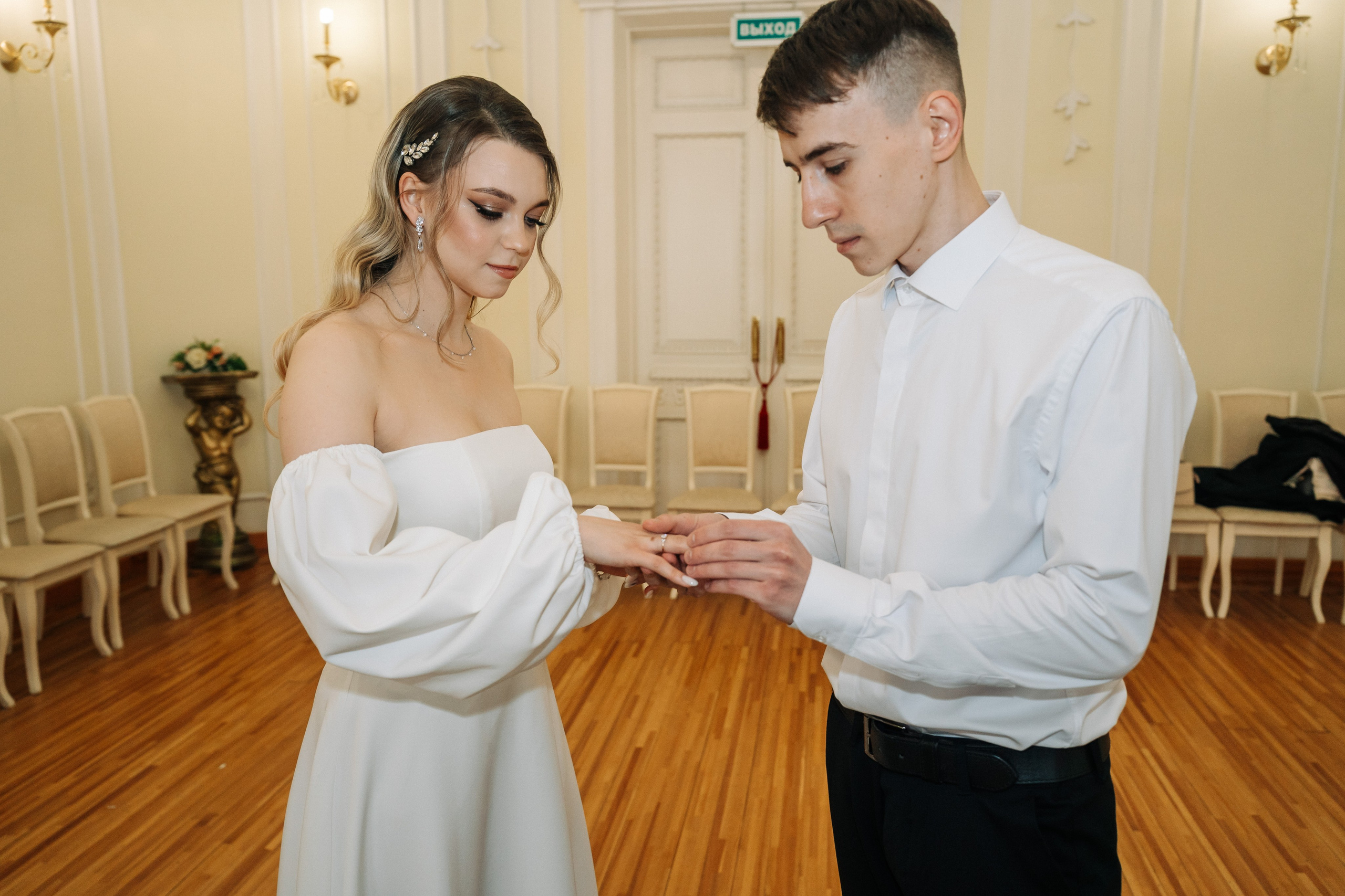 Артем и Дарья. Фотограф и видеограф Олег Игнатов | Свадьбы, Love Story, реклама и корпоративы — Красноярск