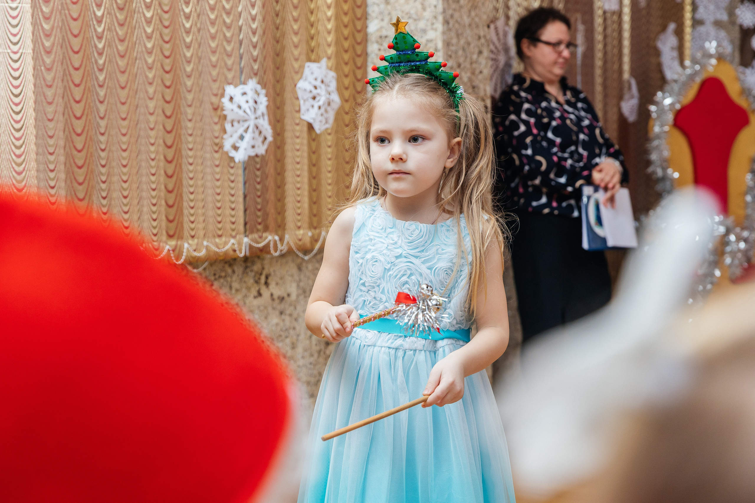 Детский сад № 93 — Утренник (27.12.2024). Свадебный и семейный фотограф Крамар Наталья