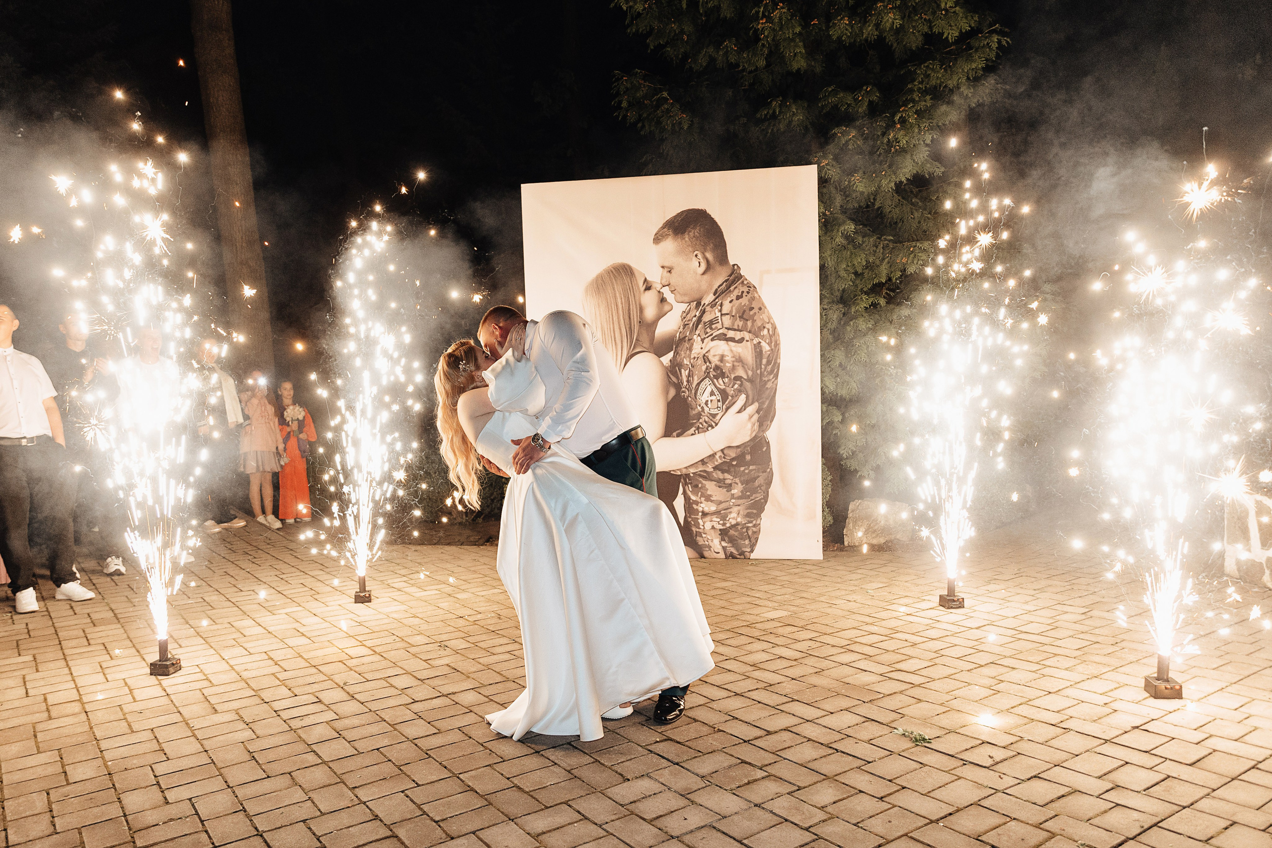 Ангелина и Дмитрий. Семейный и свадебный фотограф в Донецке Елена Гордеева