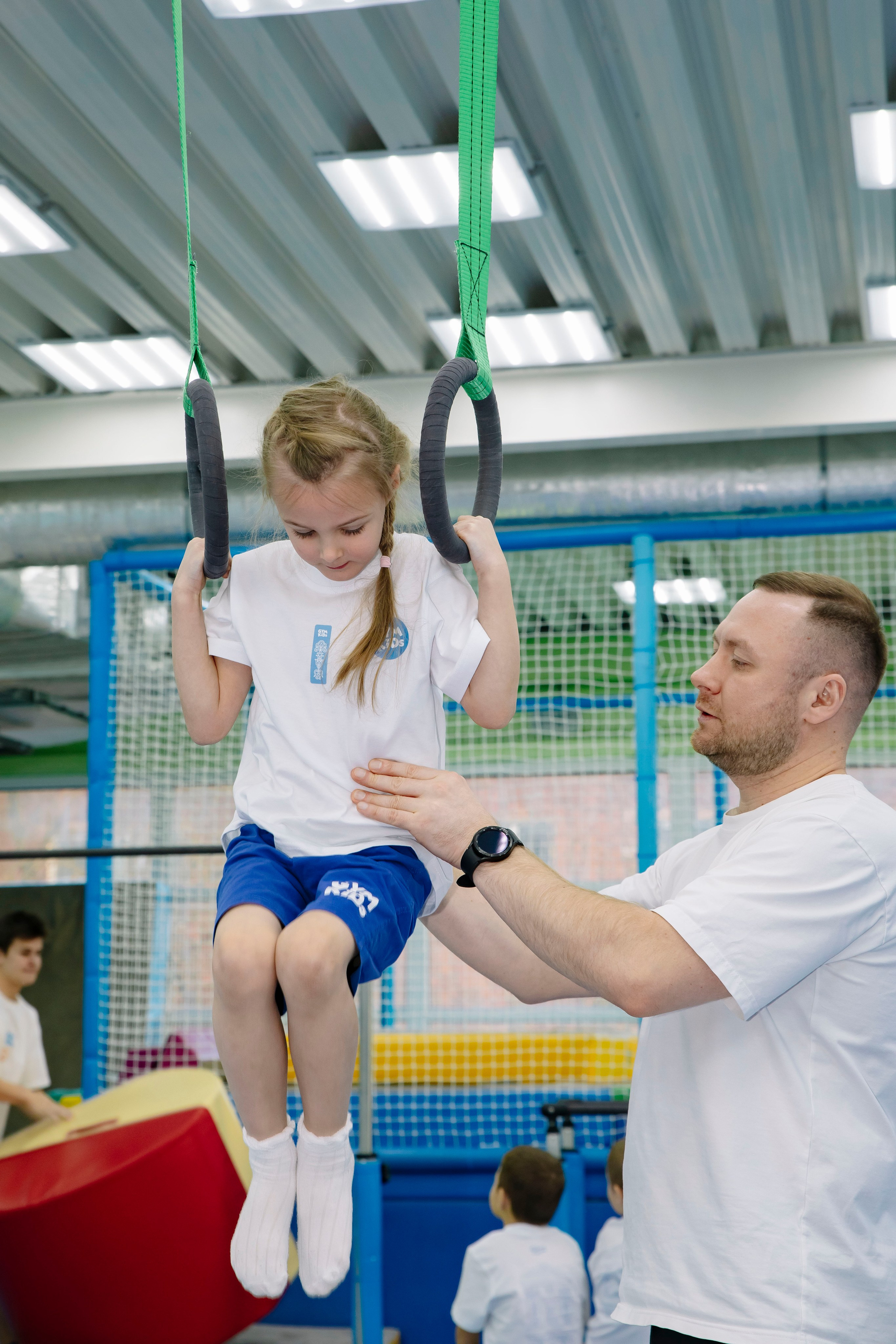 Соревнования по гимнастике в Gymkids Звенигород. Профессиональный фотограф в Москве | Заказать фотосессию и съемку