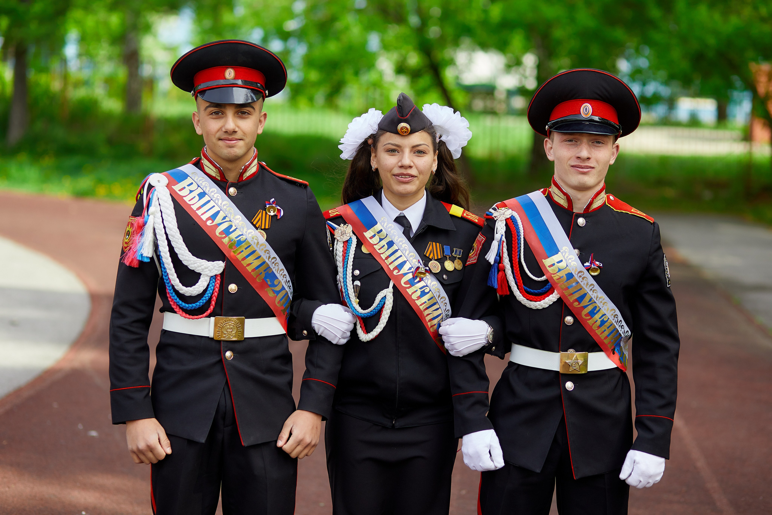 Кадеты последний звонок. Фотограф Вячеслав Фарунин