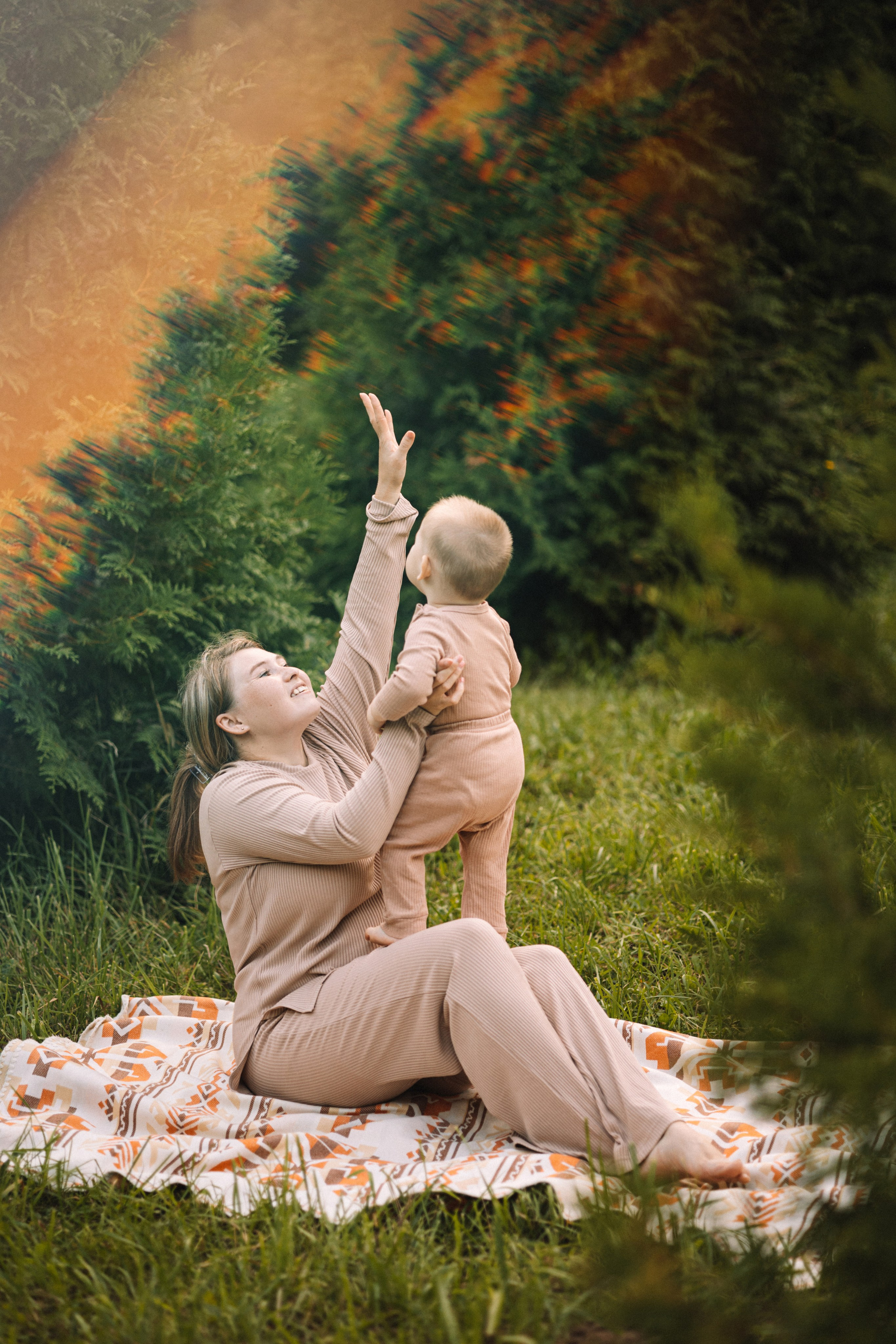 Гордей с мамой на прогулке. Фотограф Нижний Новгород