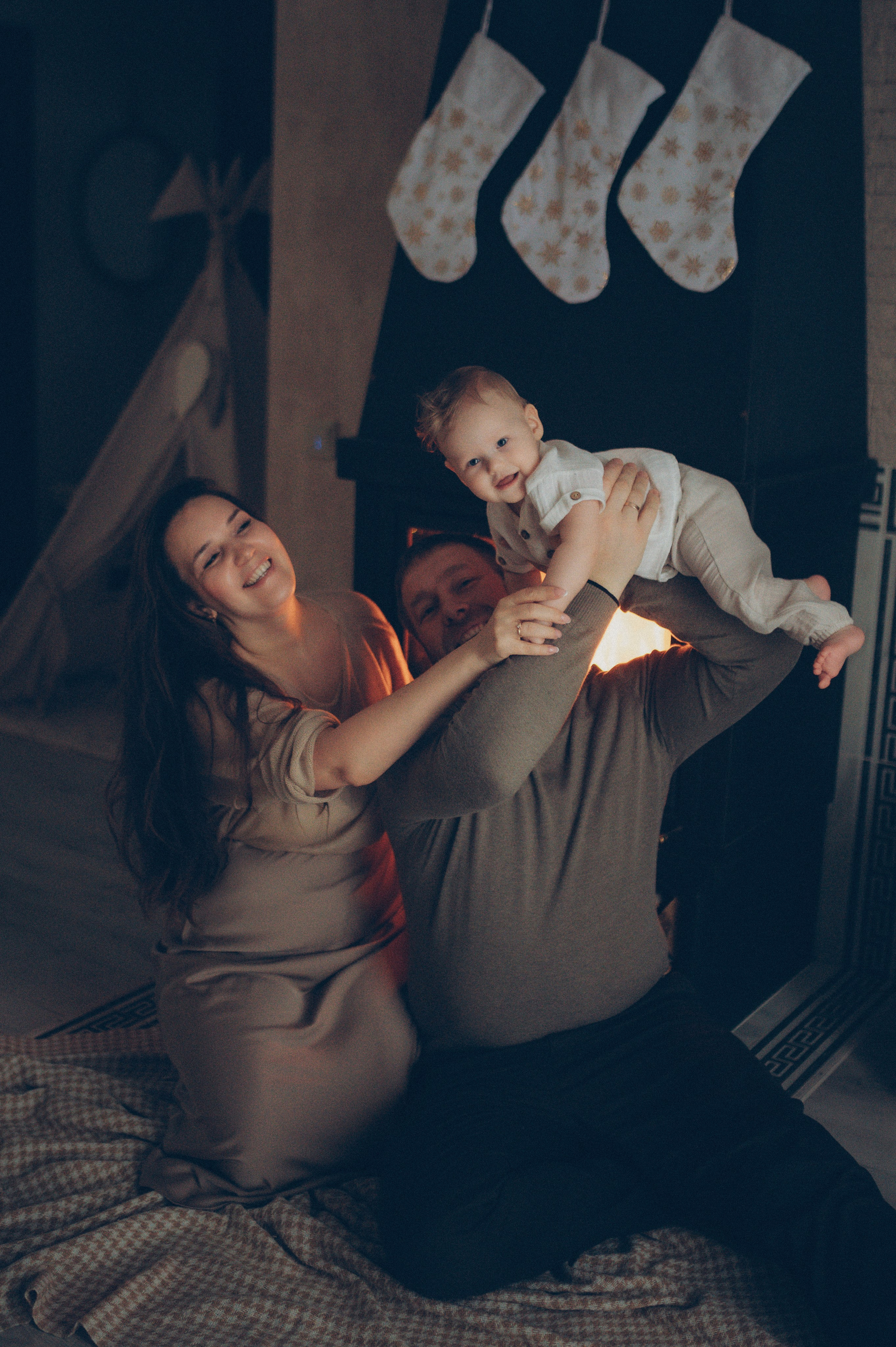 Лева, Жанна и Владимир (новогодняя домашняя). Фотограф, г. Лесной Свердловской области