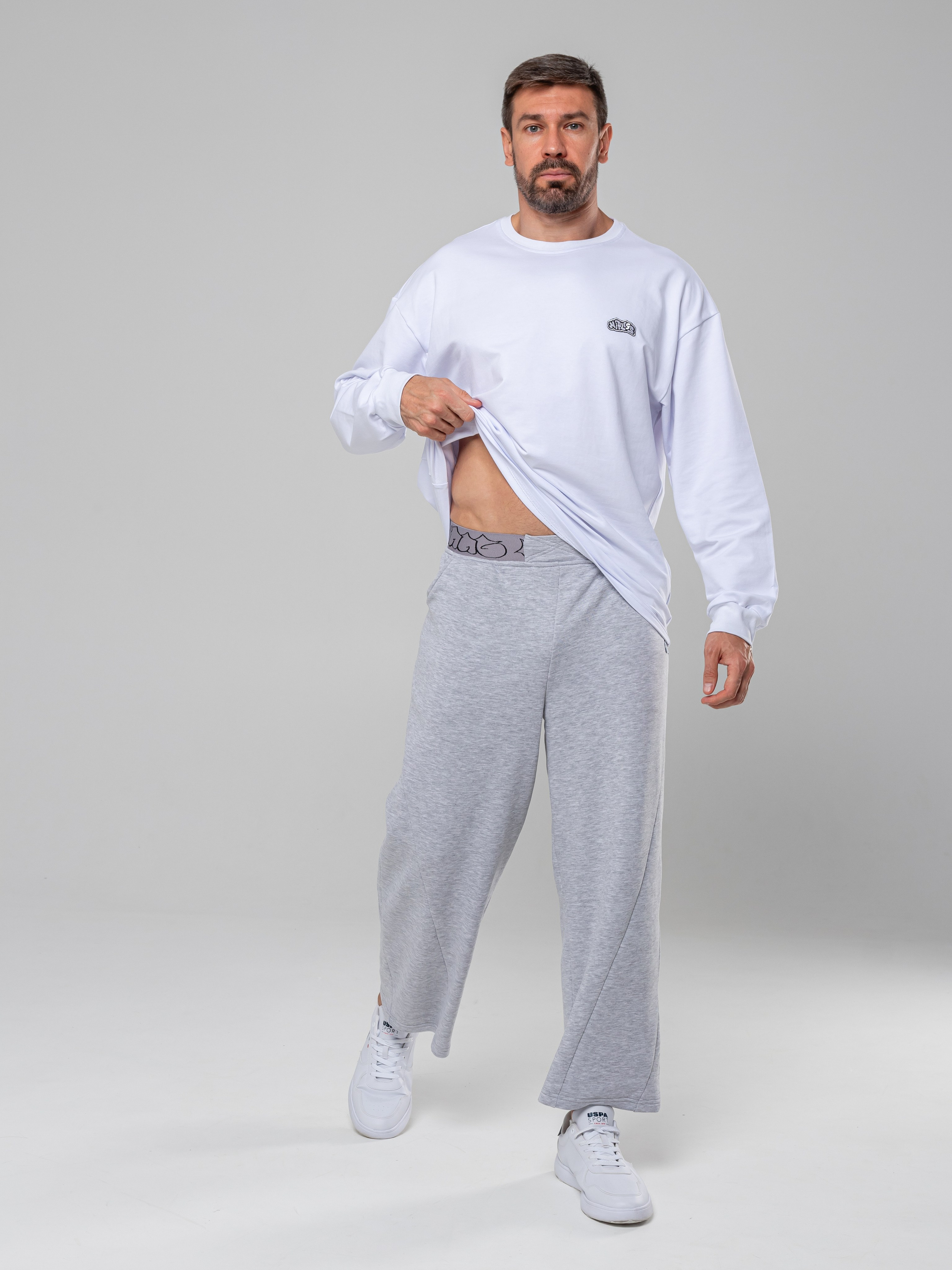 Худи и штаны. Фотограф в Краснодаре Арина Кудряшова