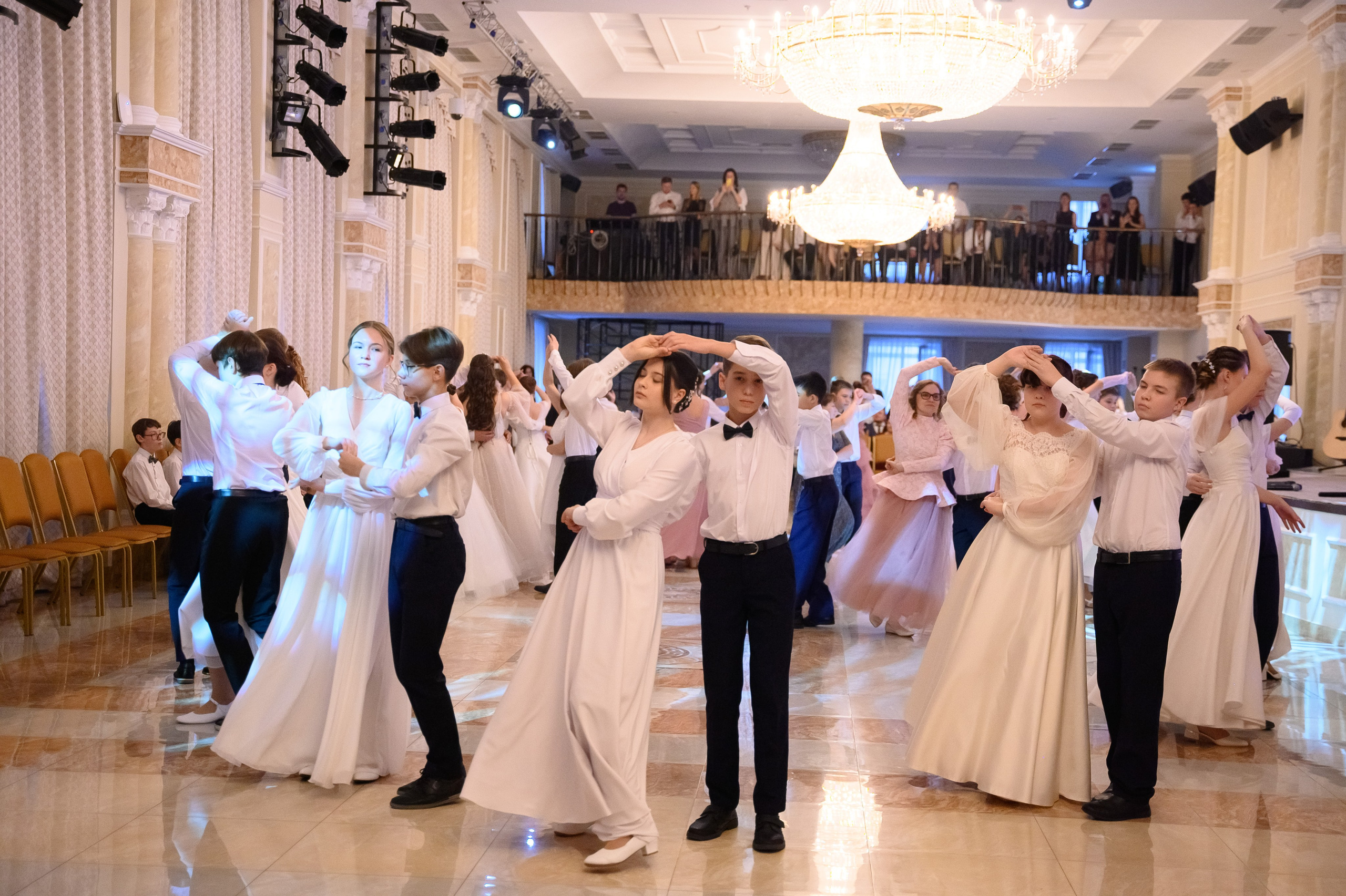 Бал ФМШ 7 класс. Фотограф новорожденных, семейный детский в Тюмени Татьяна Морозова